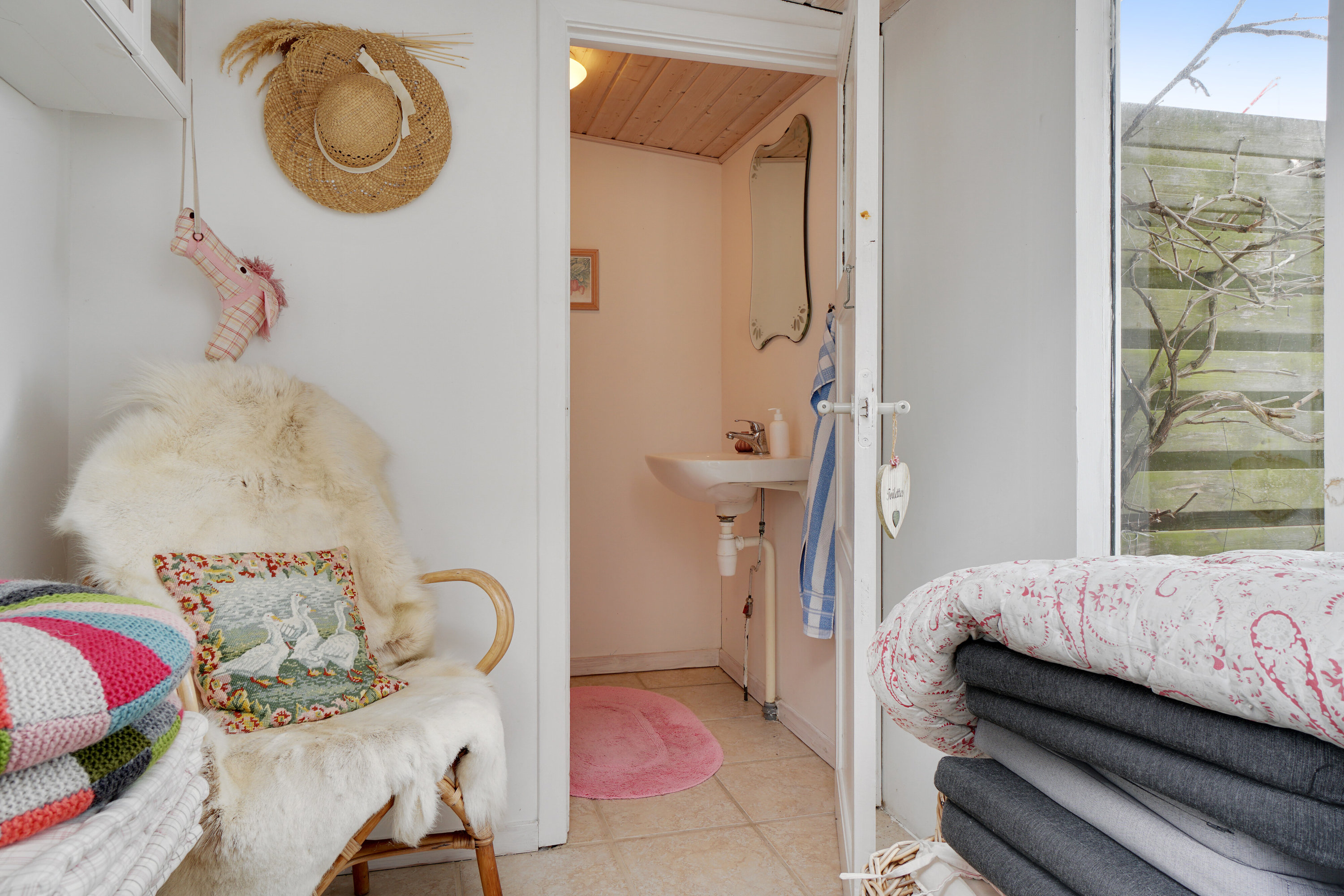 Fremhævet værelse billede i fuldskærmstilstand. Billede af Granskoven 17, 4220 Korsør