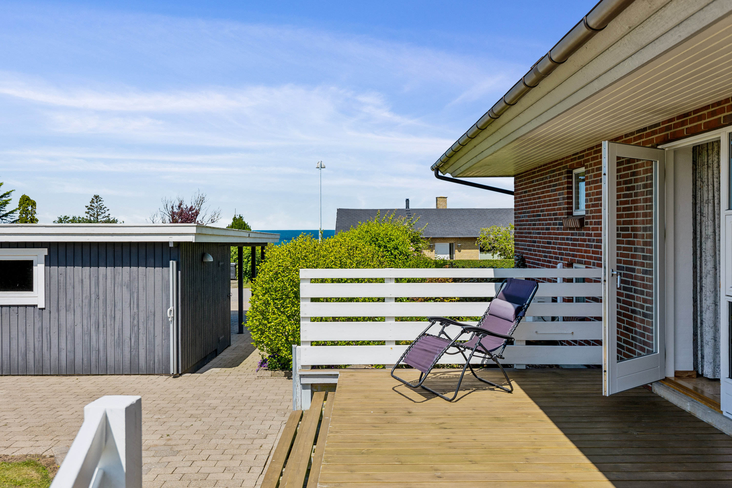 Fremhævet terrasse billede i fuldskærmstilstand. Billede af Bøgevej 25, Havnsø, 4591 Føllenslev