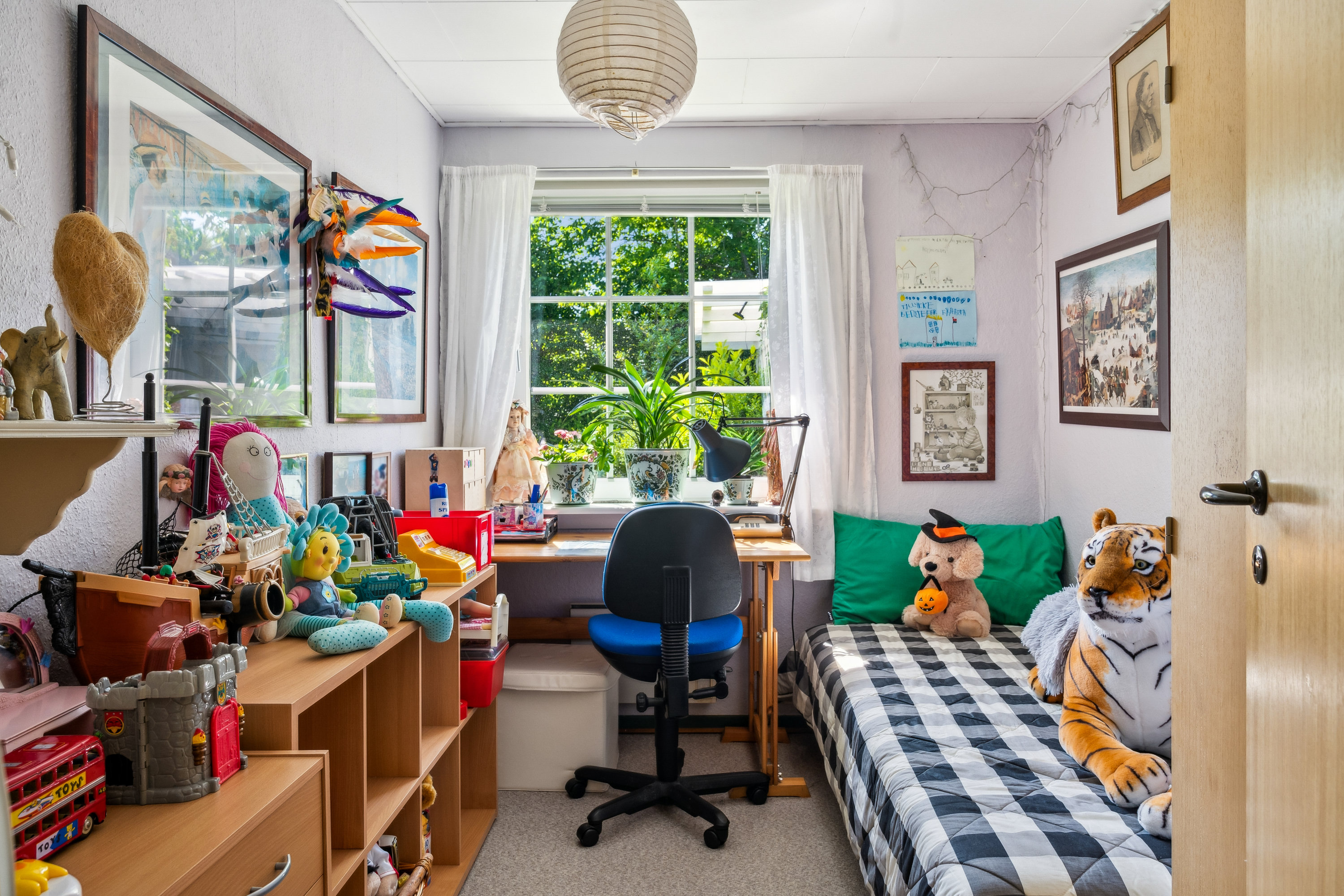 Fremhævet værelse billede i fuldskærmstilstand. Billede af Granvænget 3, 8970 Havndal