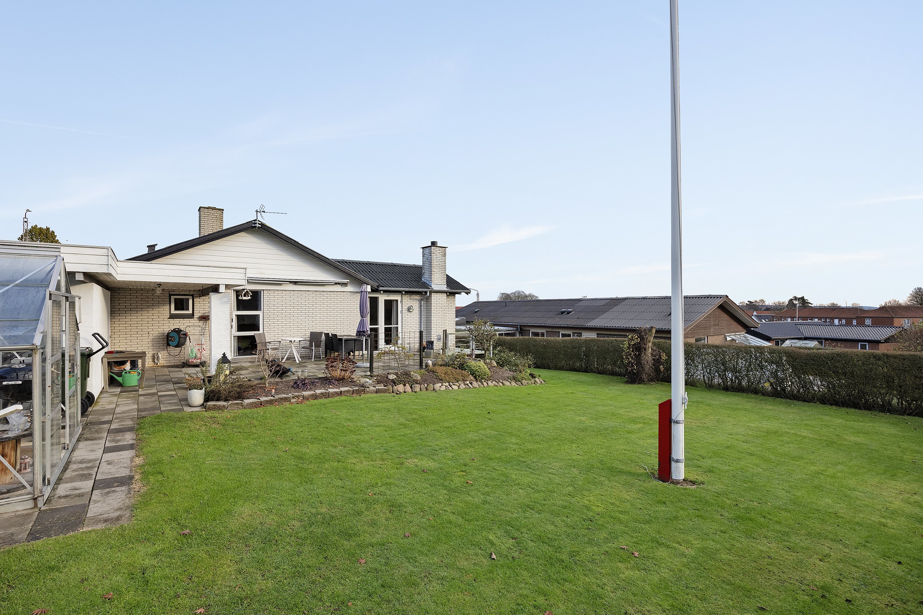 Fremhævet  billede i fuldskærmstilstand. Billede af Solbakken 7, Ugelbølle, 8410 Rønde