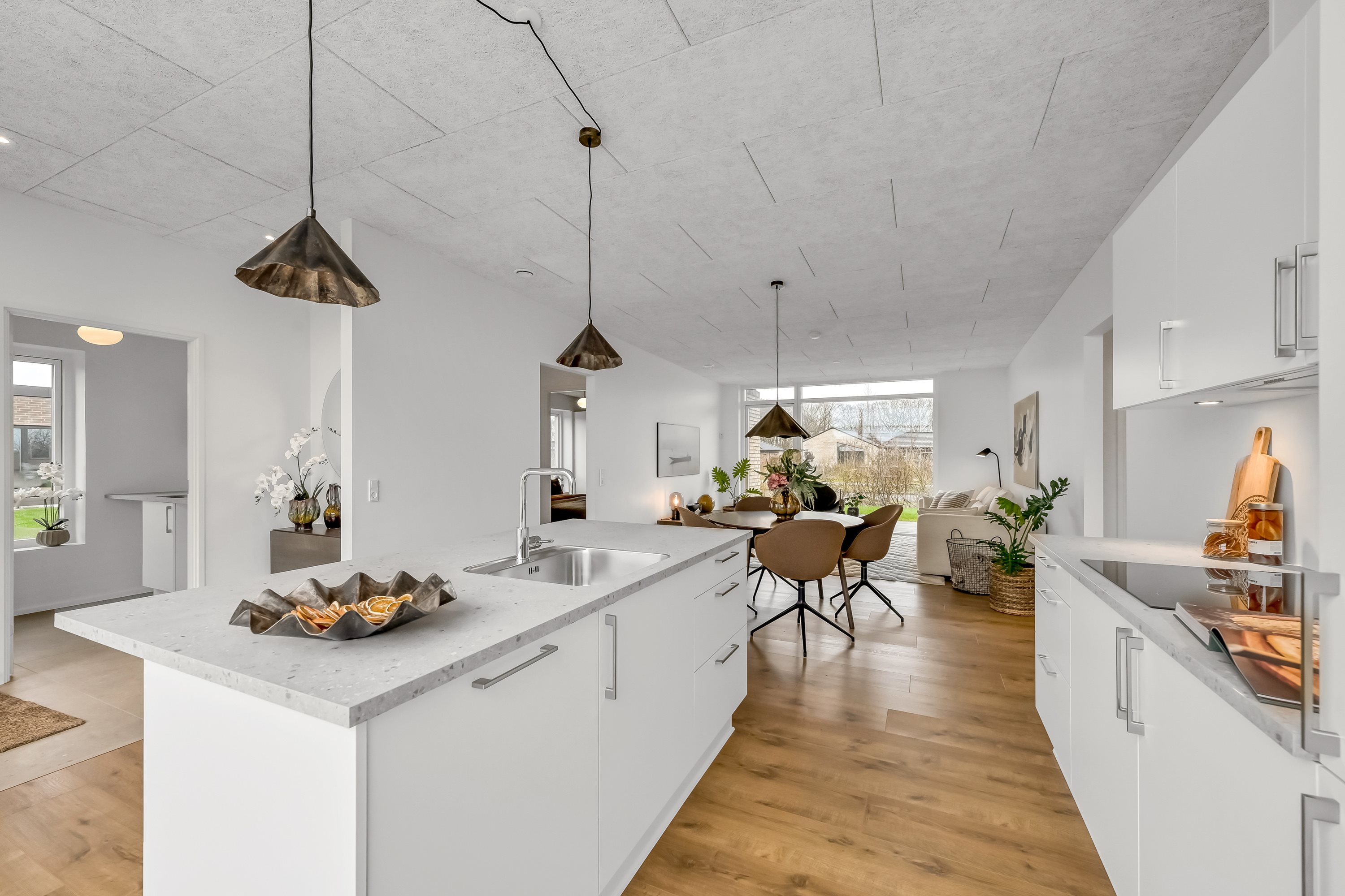 Fremhævet køkken billede i fuldskærmstilstand. Billede af Tavlund Krat 8, Lind, 7400 Herning