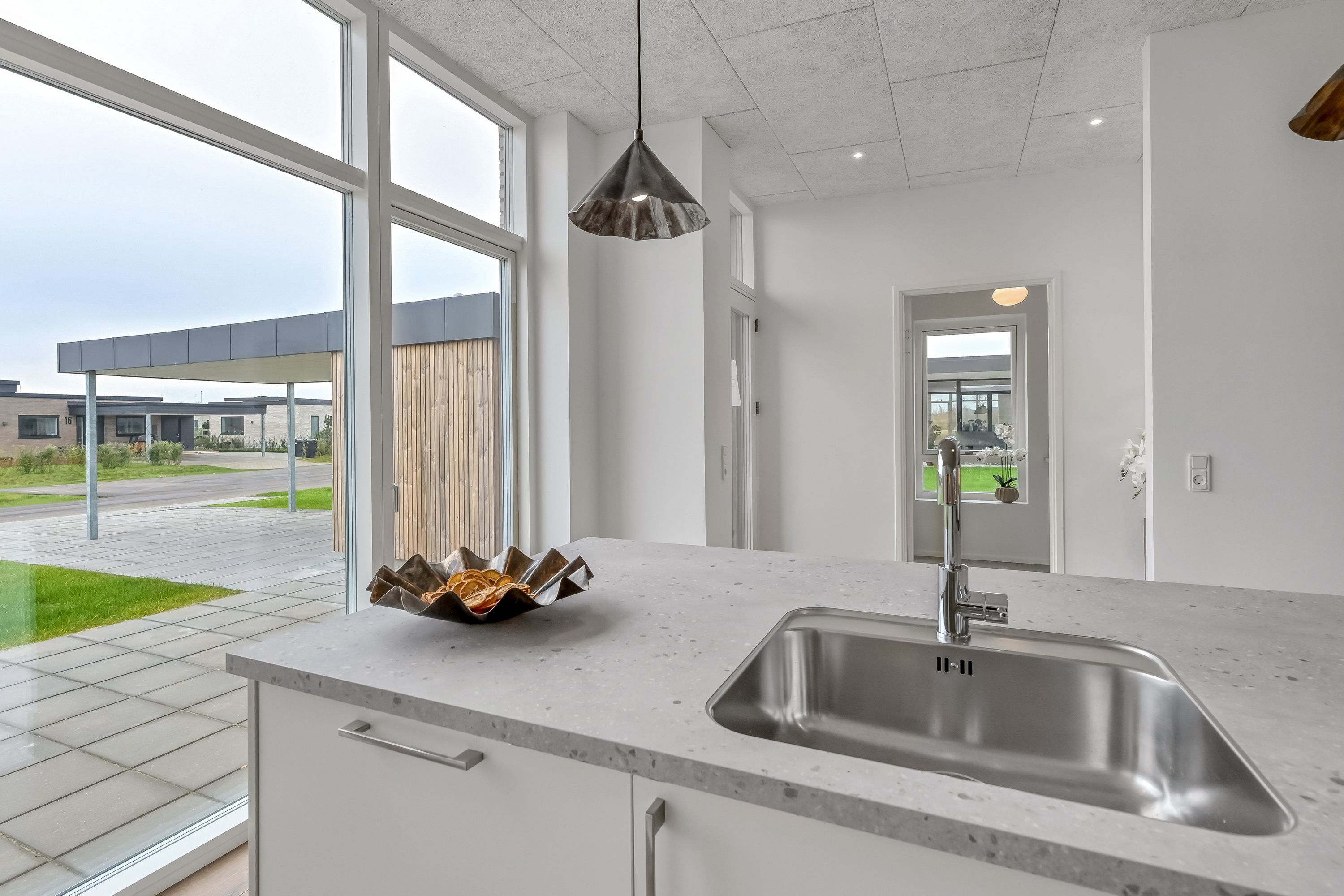 Fremhævet køkken billede i fuldskærmstilstand. Billede af Tavlund Krat 8, Lind, 7400 Herning