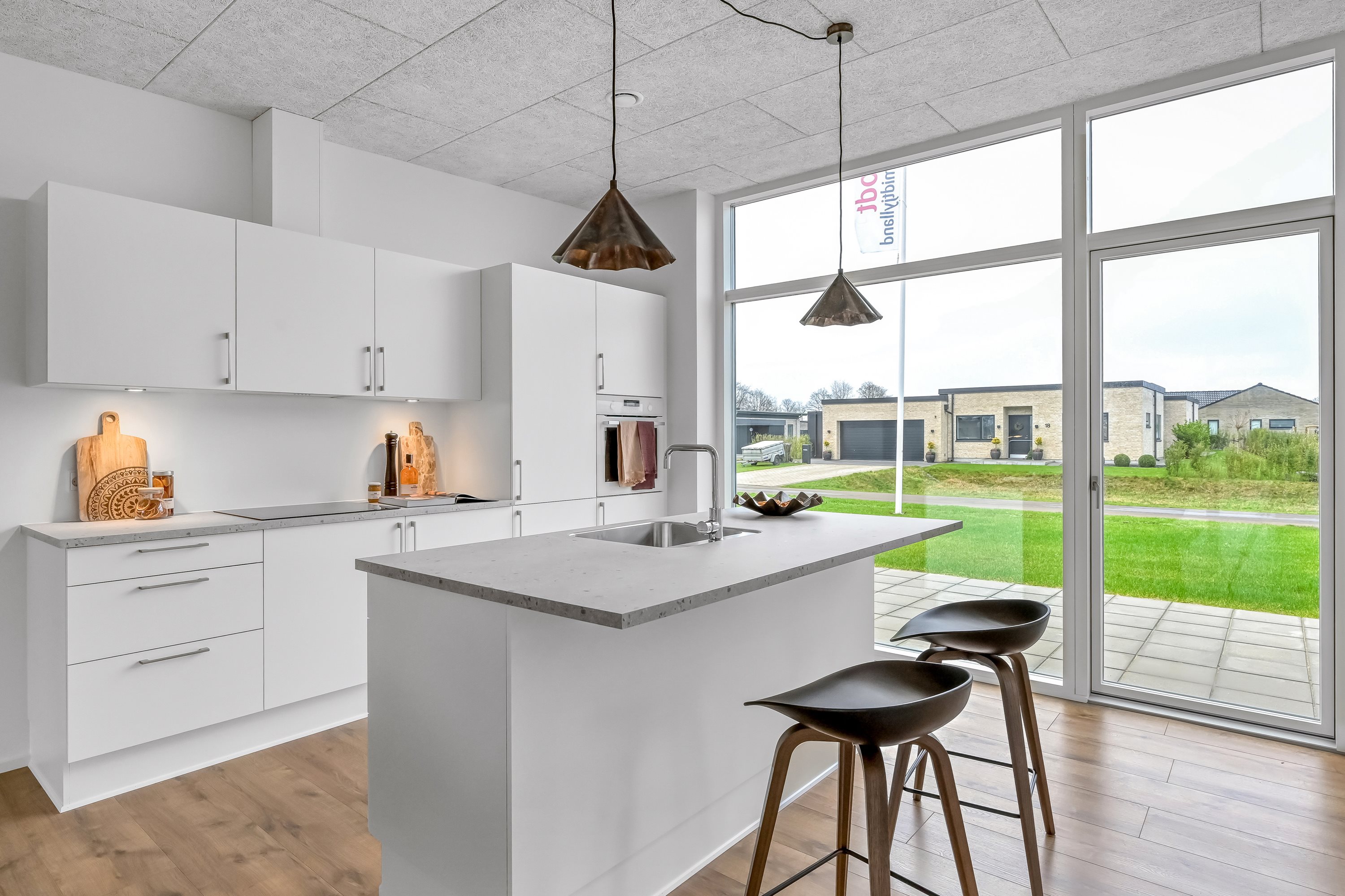 Fremhævet køkken billede i fuldskærmstilstand. Billede af Tavlund Krat 8, Lind, 7400 Herning