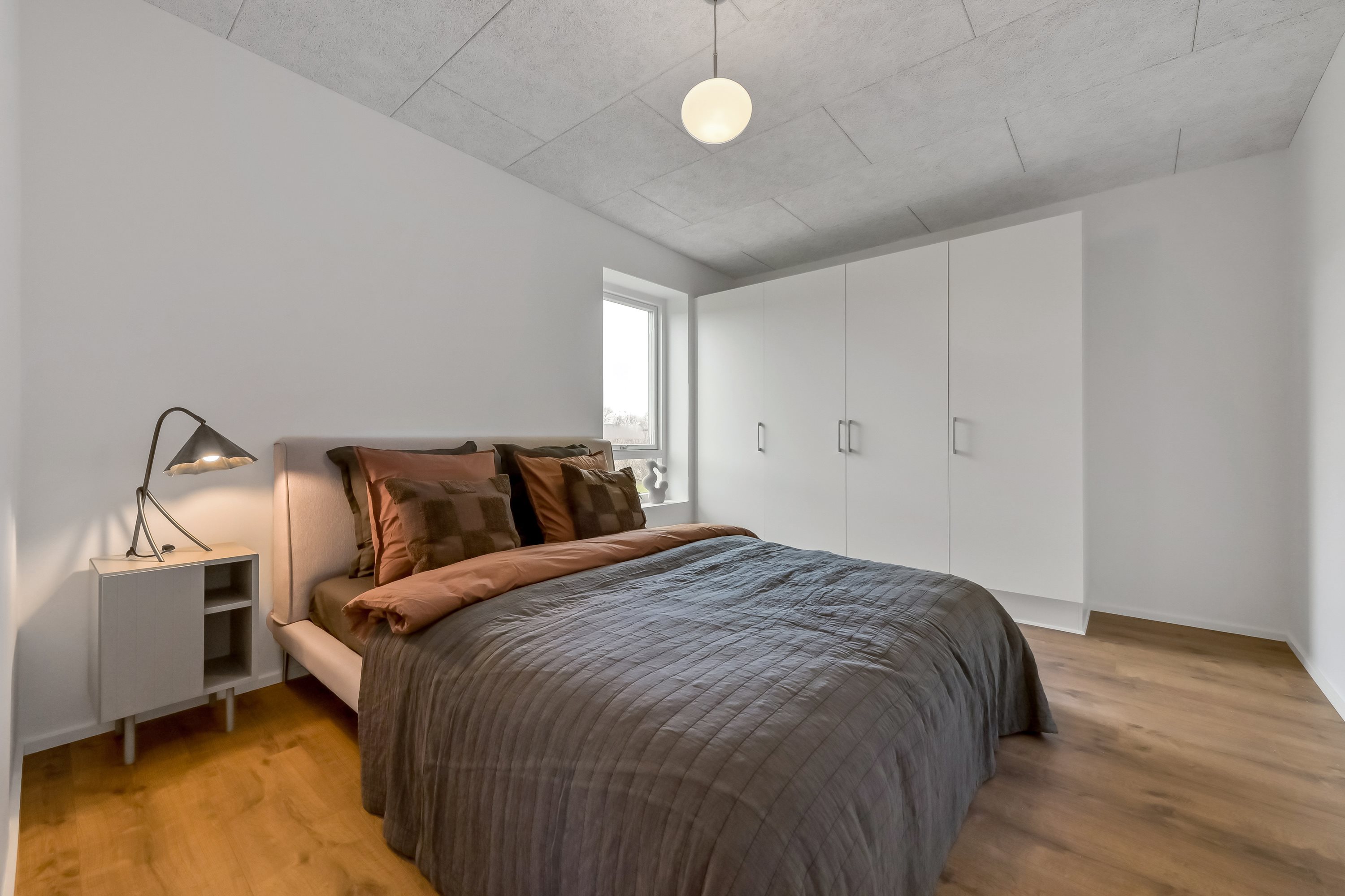 Fremhævet soveværelse billede i fuldskærmstilstand. Billede af Tavlund Krat 8, Lind, 7400 Herning