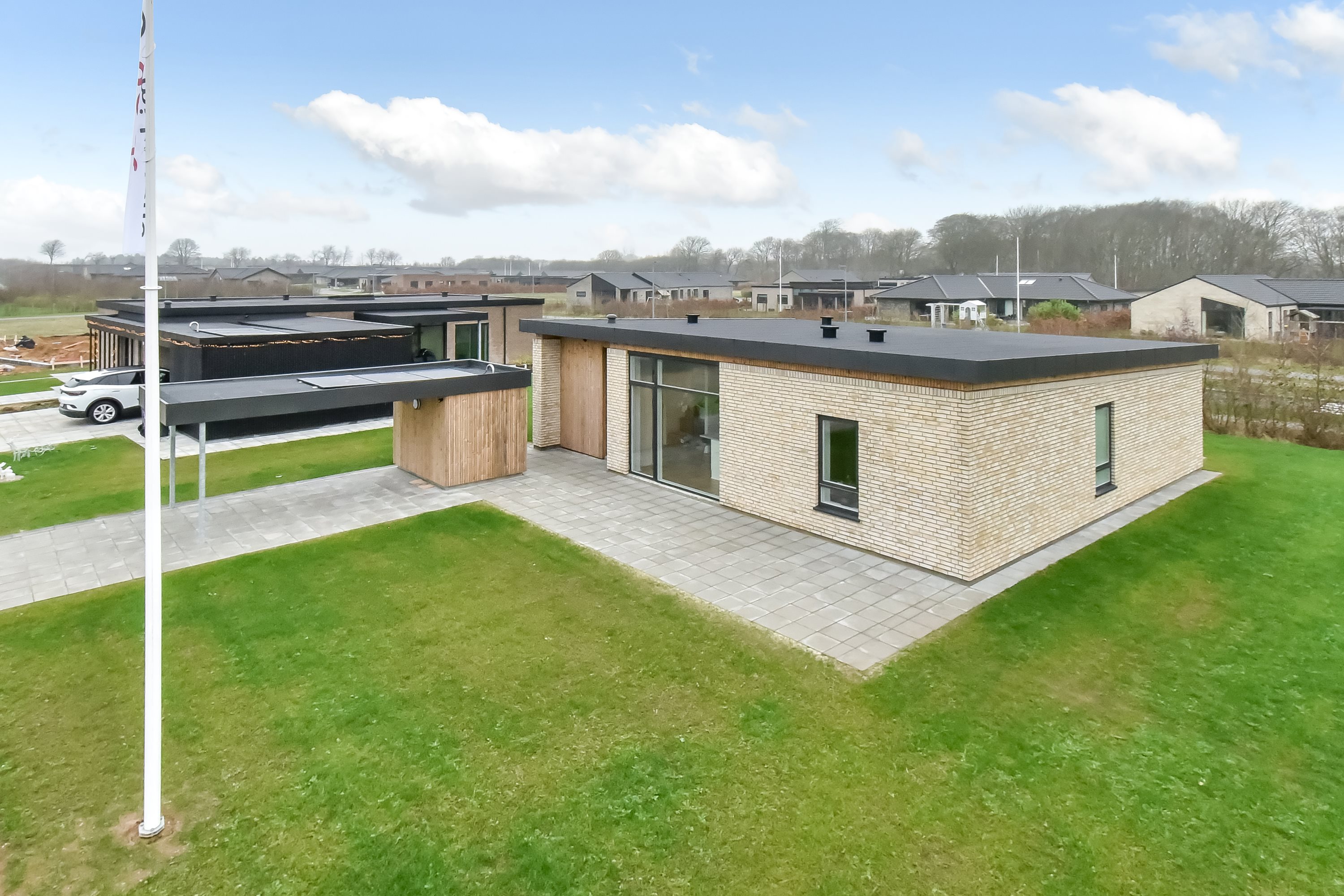 Fremhævet ejendommen billede i fuldskærmstilstand. Billede af Tavlund Krat 8, Lind, 7400 Herning