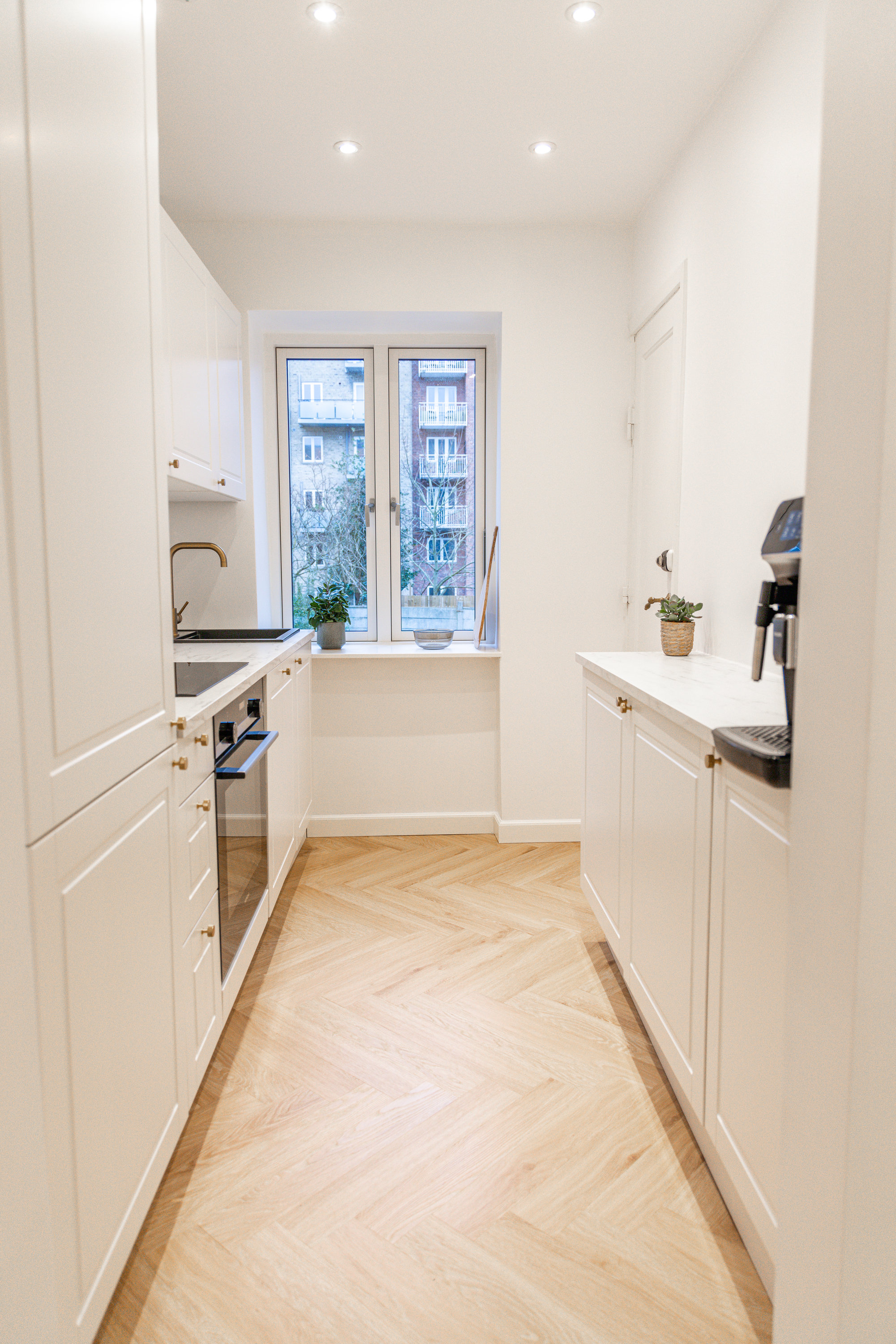 Fremhævet køkken billede i fuldskærmstilstand. Billede af Suensonsgade 16, st.. tv., 9000 Aalborg