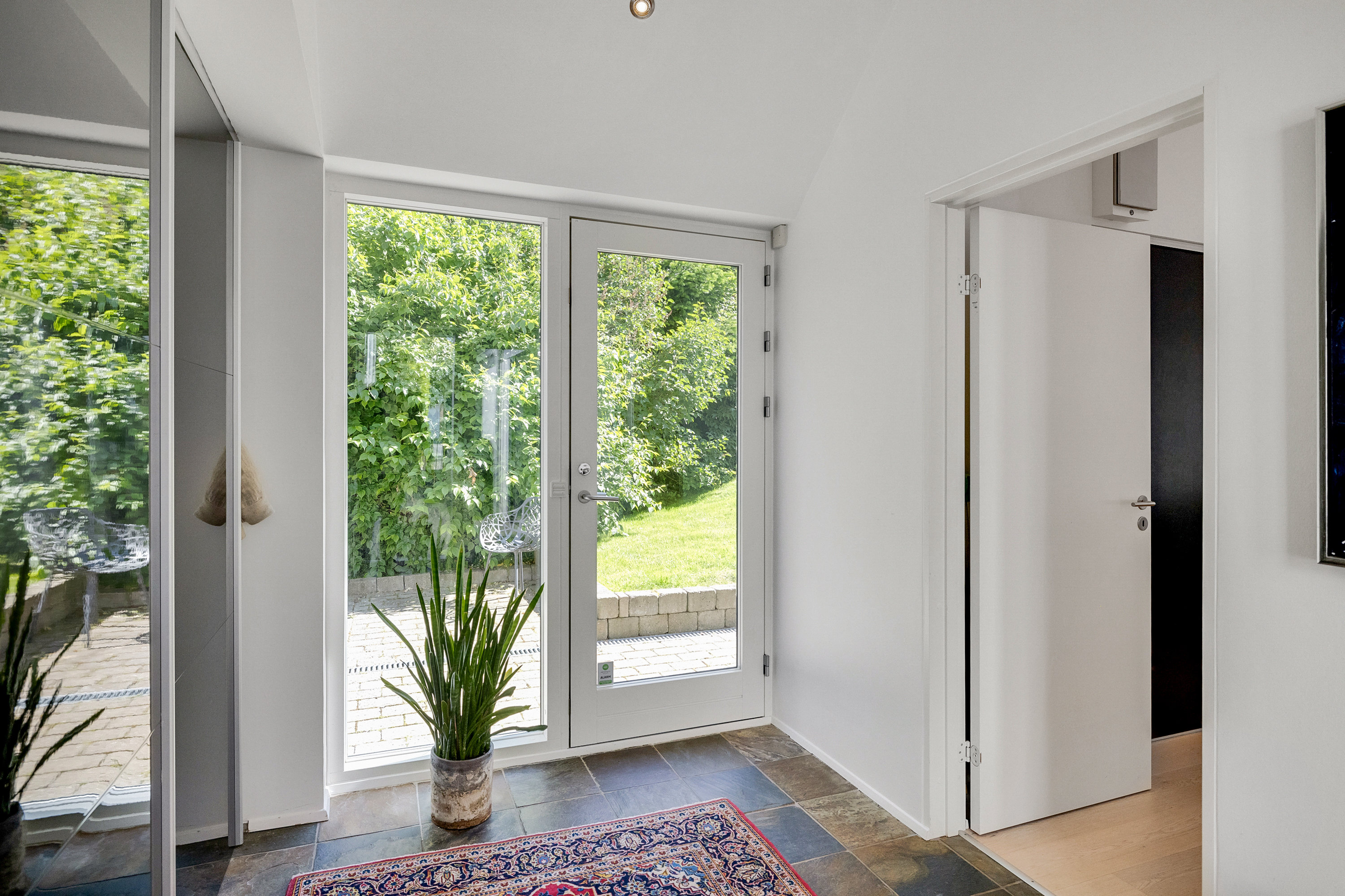 Fremhævet entré billede i fuldskærmstilstand. Billede af Elmehøjvej 39B, Skåde, 8270 Højbjerg