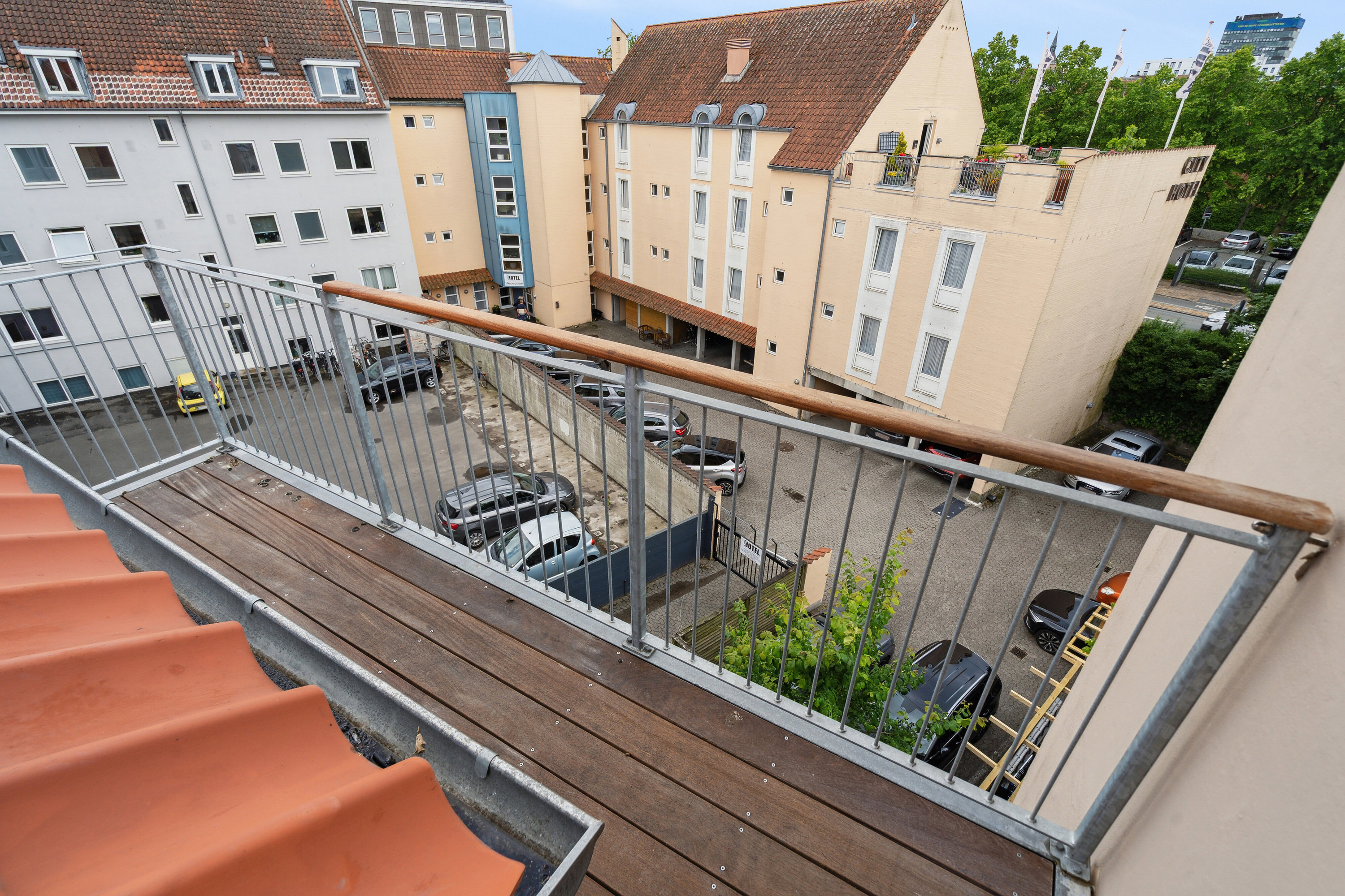 Fremhævet altan billede i fuldskærmstilstand. Billede af Pjentedamsgade 8, 3., 5000 Odense C