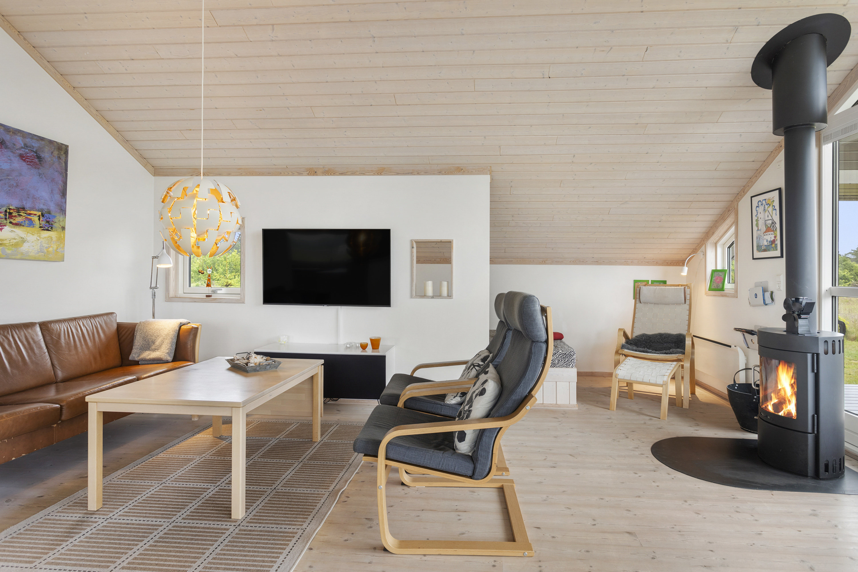 Fremhævet stue billede i fuldskærmstilstand. Billede af Aaensvej 37, Bratten, 9981 Jerup