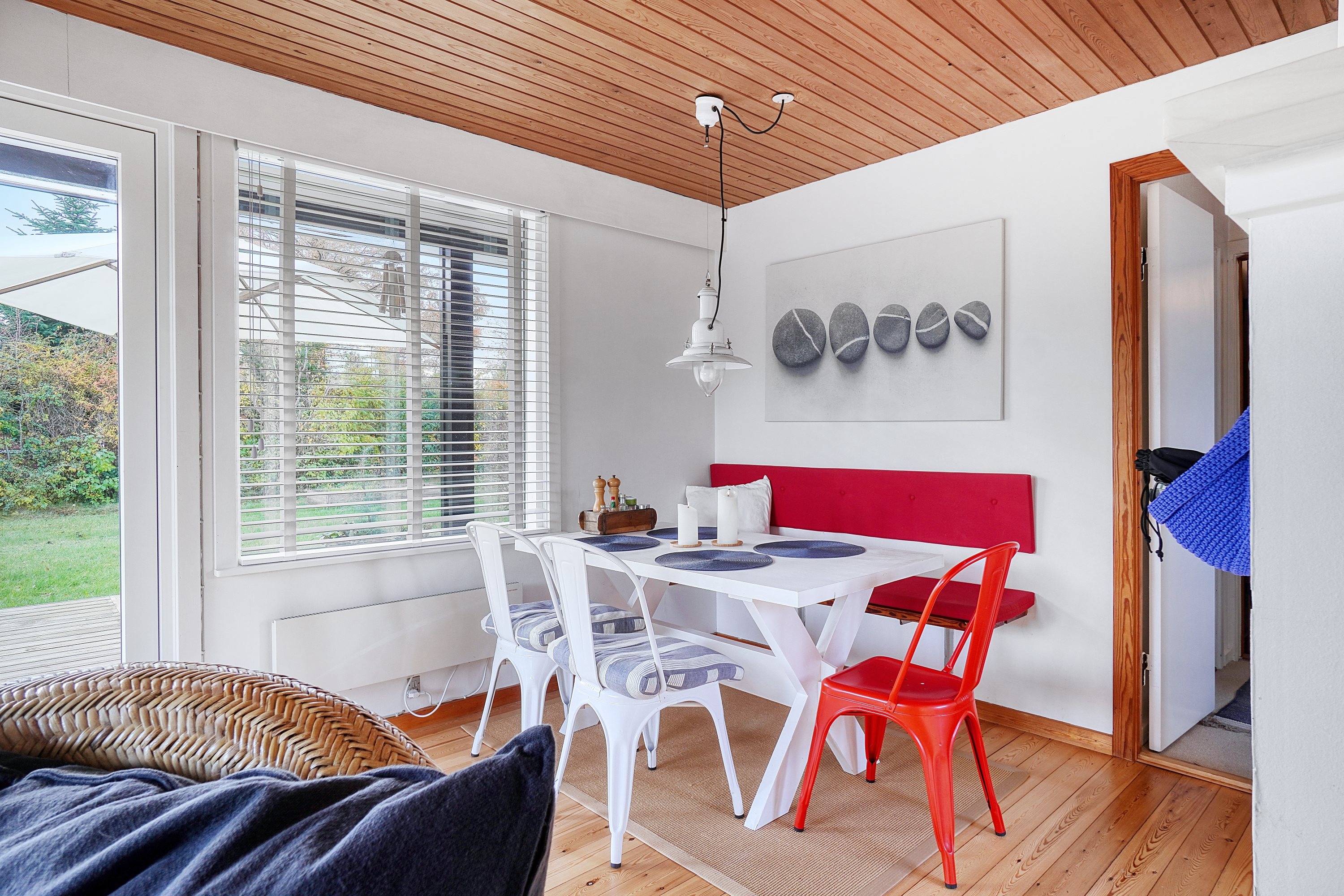 Fremhævet spisestue billede i fuldskærmstilstand. Billede af Skovåsen 25, 3250 Gilleleje