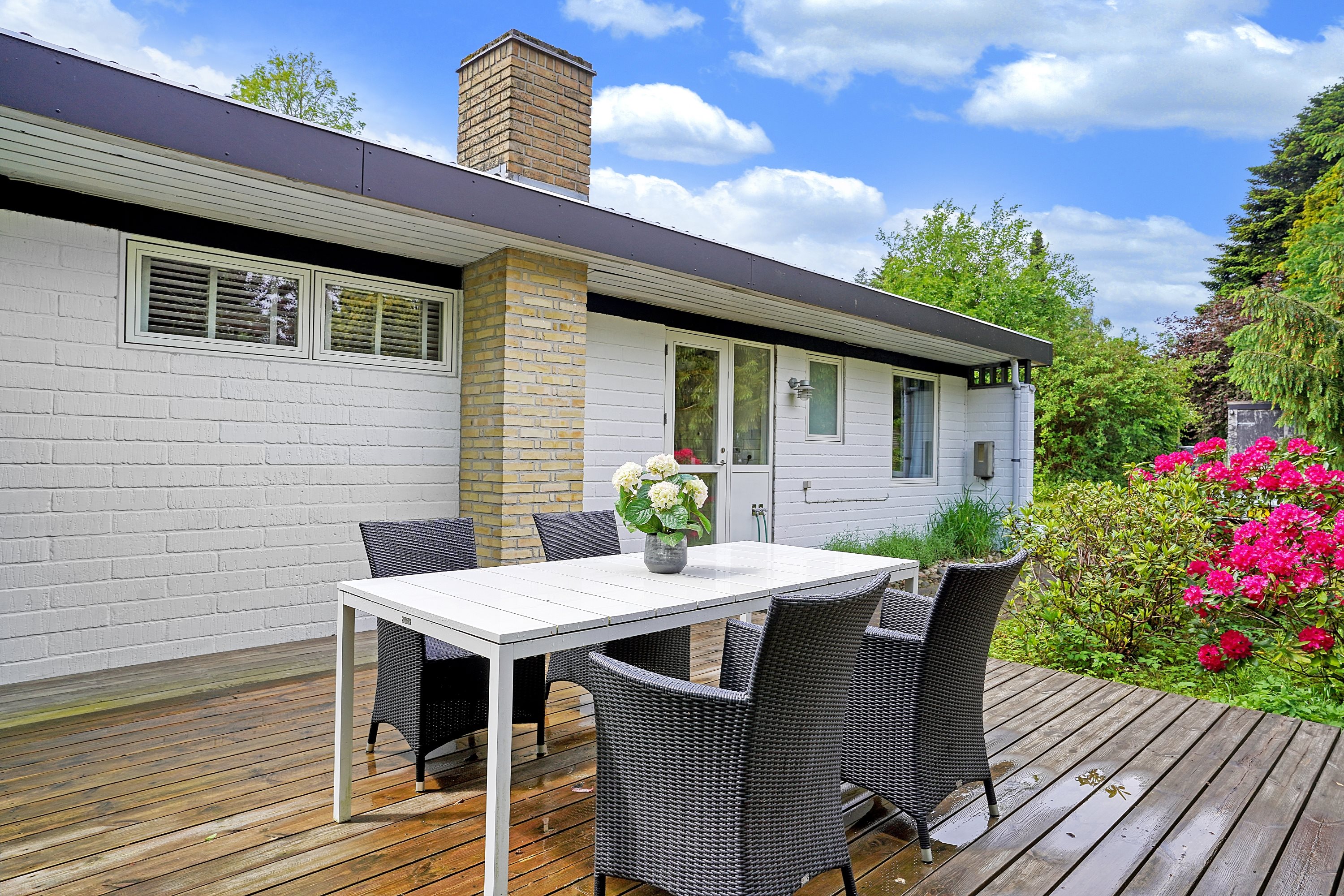 Fremhævet terrasse billede i fuldskærmstilstand. Billede af Skovåsen 25, 3250 Gilleleje