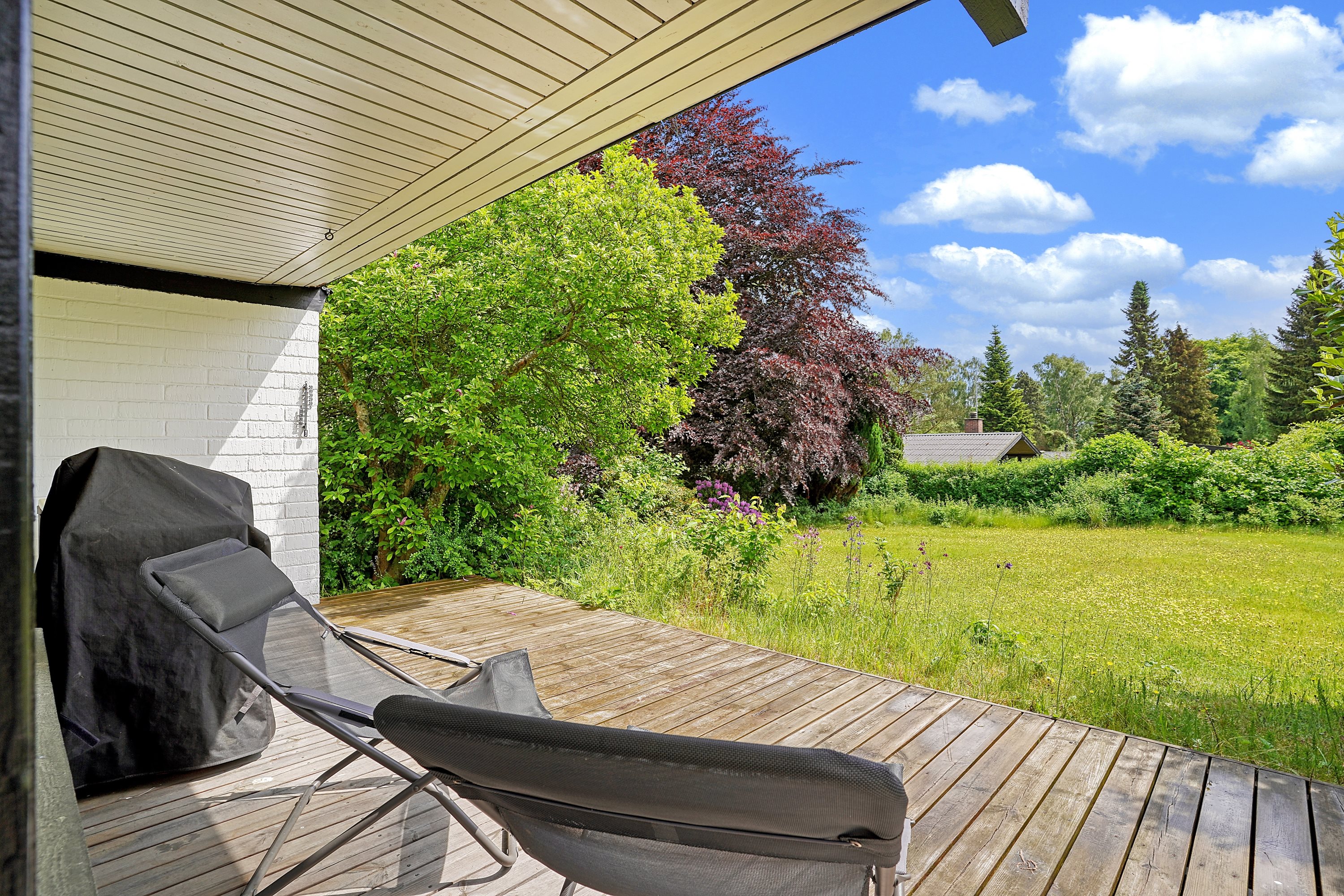 Fremhævet terrasse billede i fuldskærmstilstand. Billede af Skovåsen 25, 3250 Gilleleje