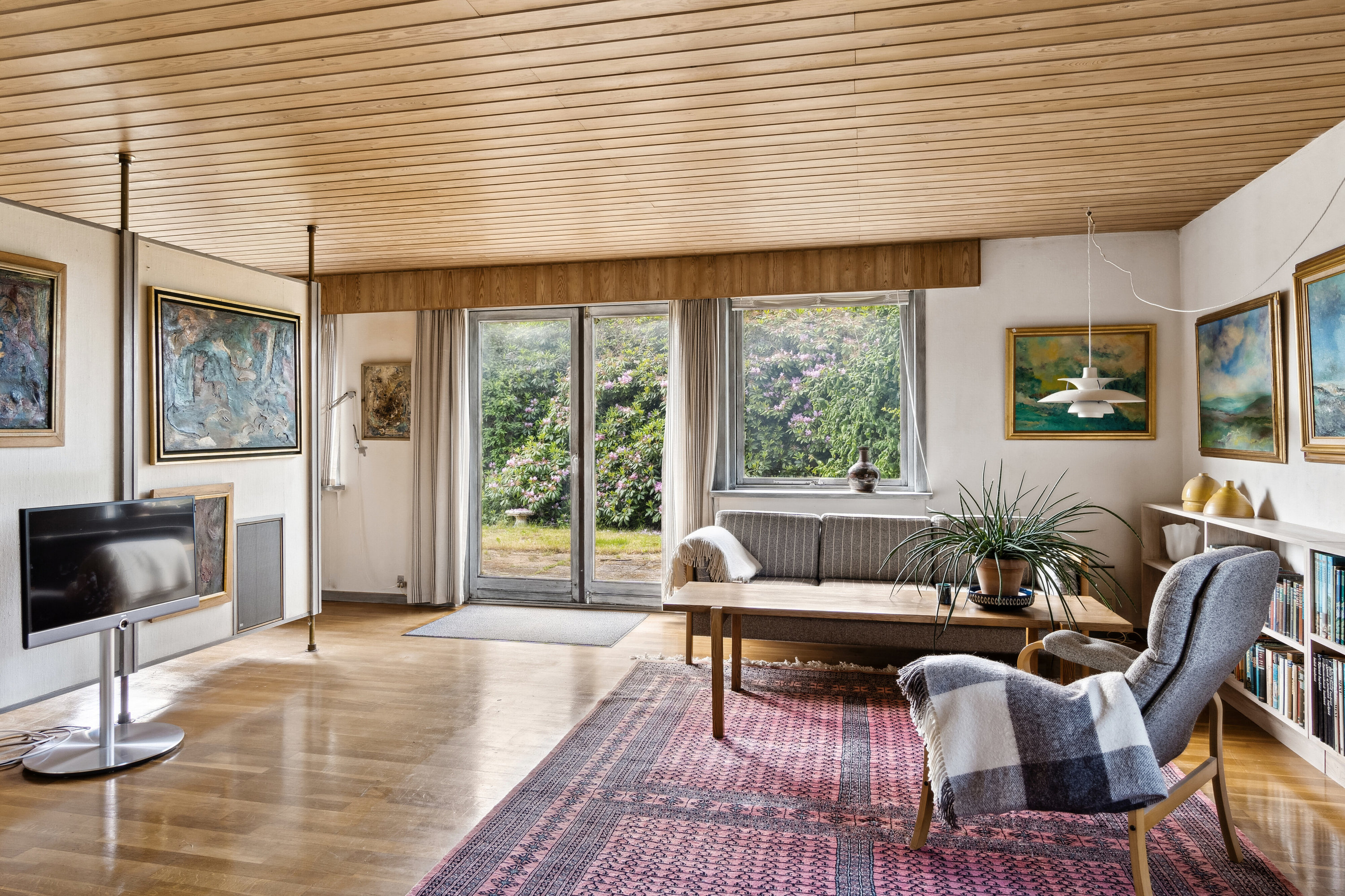 Fremhævet stue billede i fuldskærmstilstand. Billede af Johs Olsens Vej 11, 4500 Nykøbing Sj