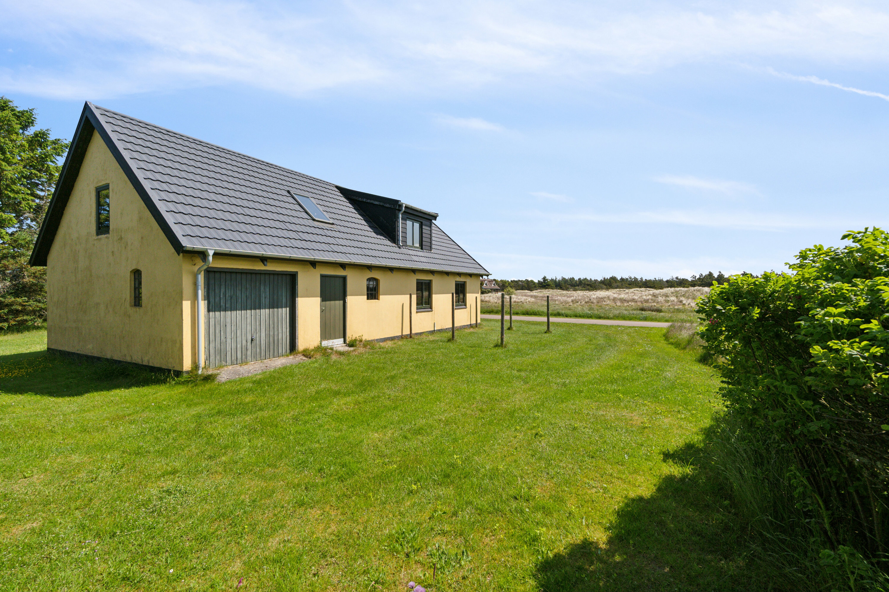 Fremhævet set fra haven billede i fuldskærmstilstand. Billede af Istrupvej 38, Stenbjerg, 7752 Snedsted