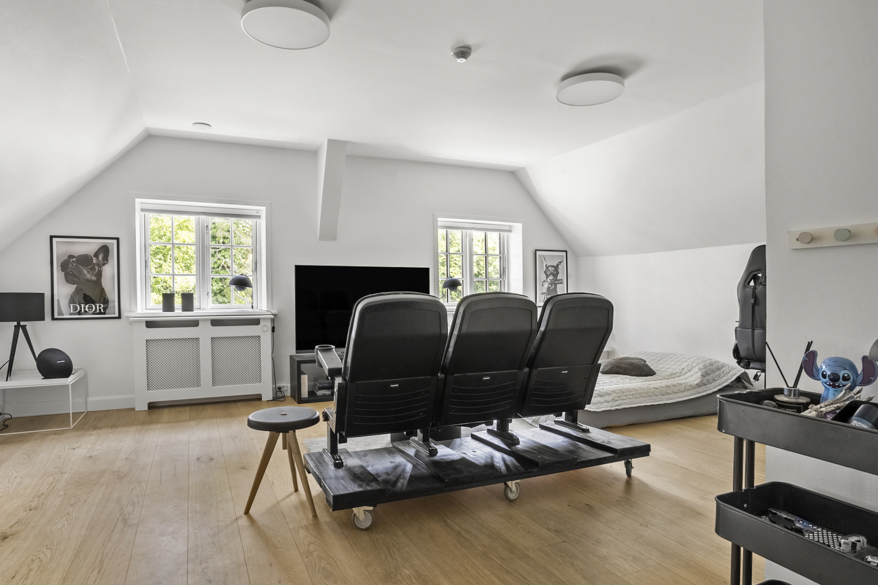 Fremhævet stue billede i fuldskærmstilstand. Billede af Frydendal 15, 6200 Aabenraa