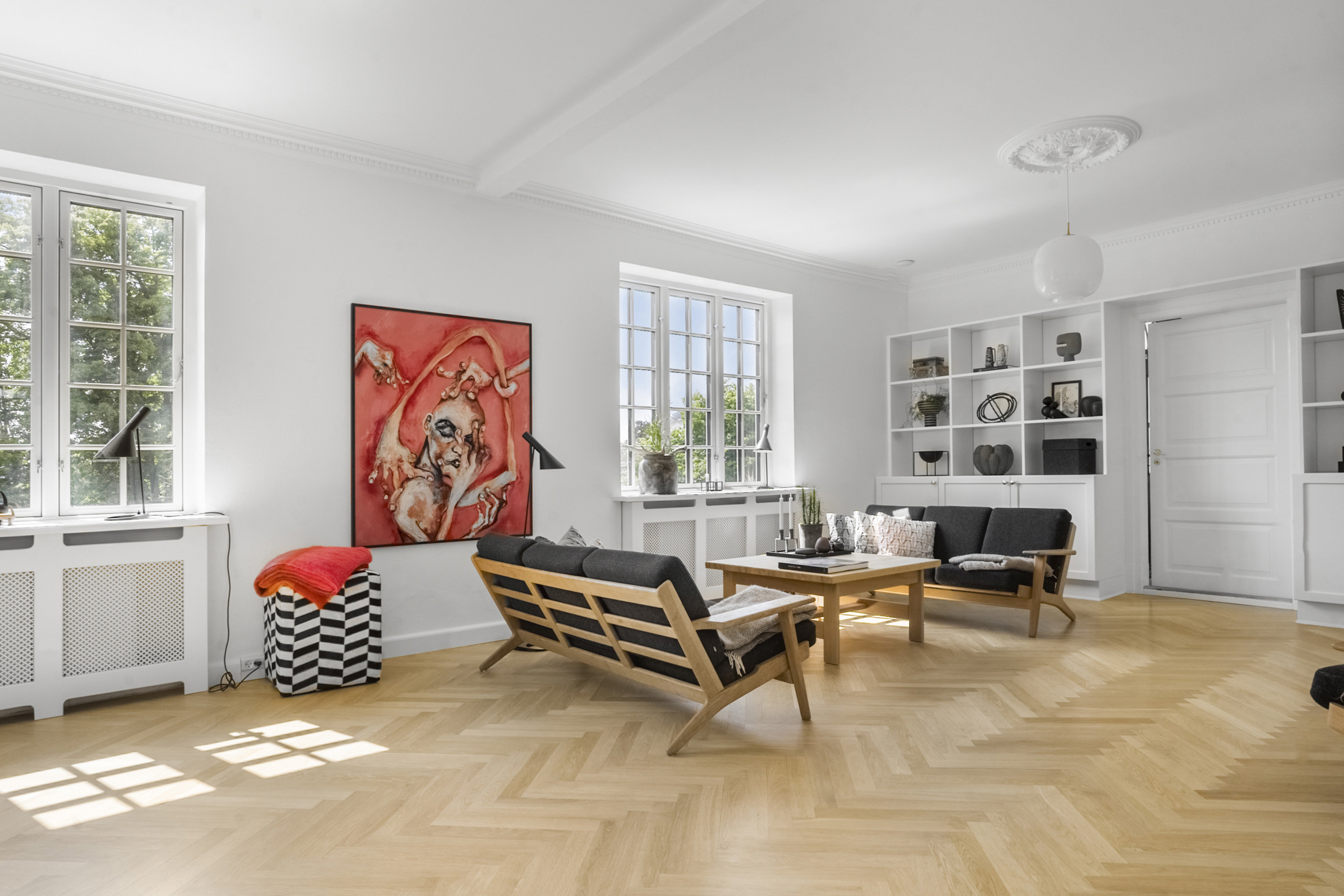 Fremhævet stue billede i fuldskærmstilstand. Billede af Frydendal 15, 6200 Aabenraa