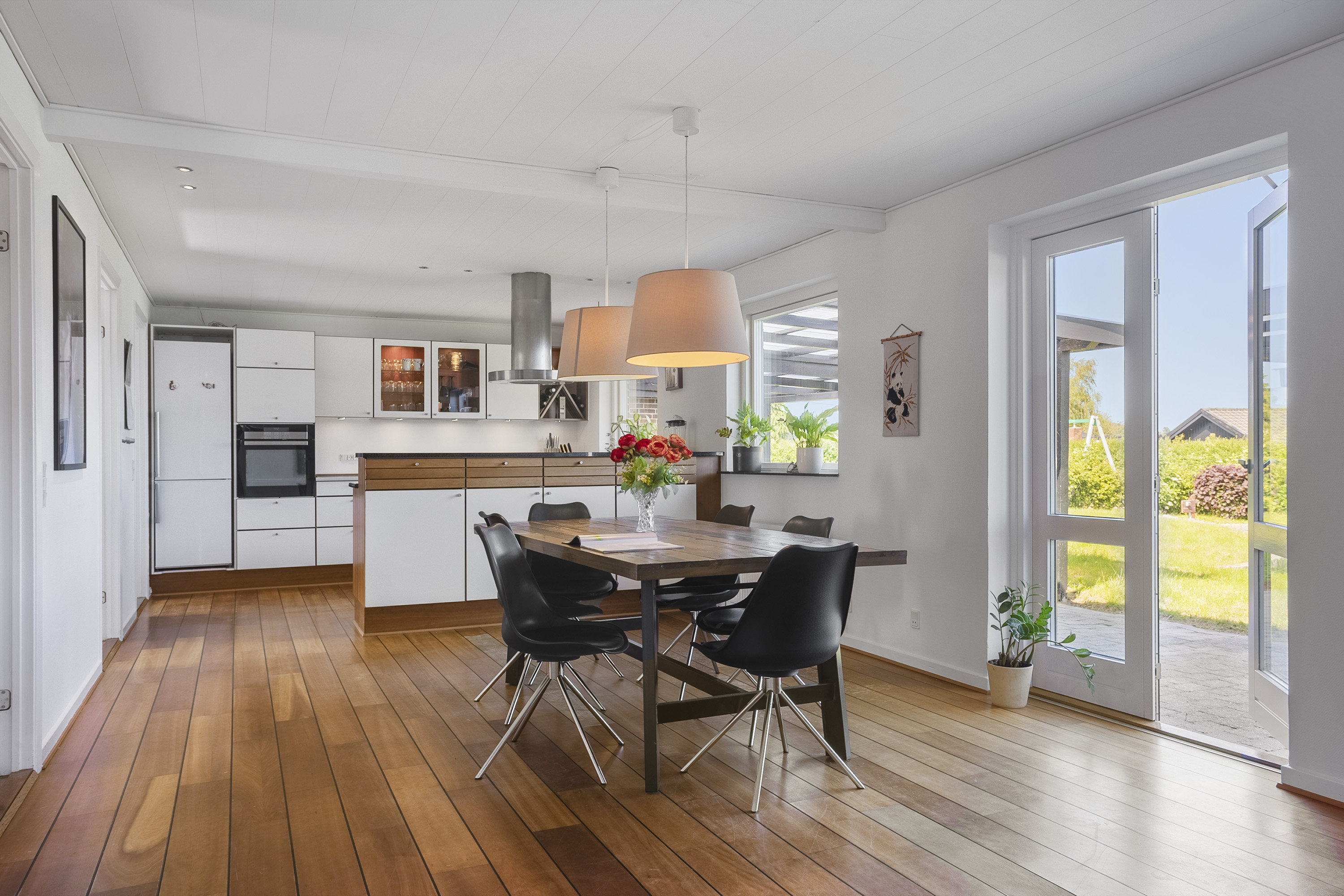 Fremhævet spisestue billede i fuldskærmstilstand. Billede af Nederbyvænget 136, Aastrup, 6100 Haderslev
