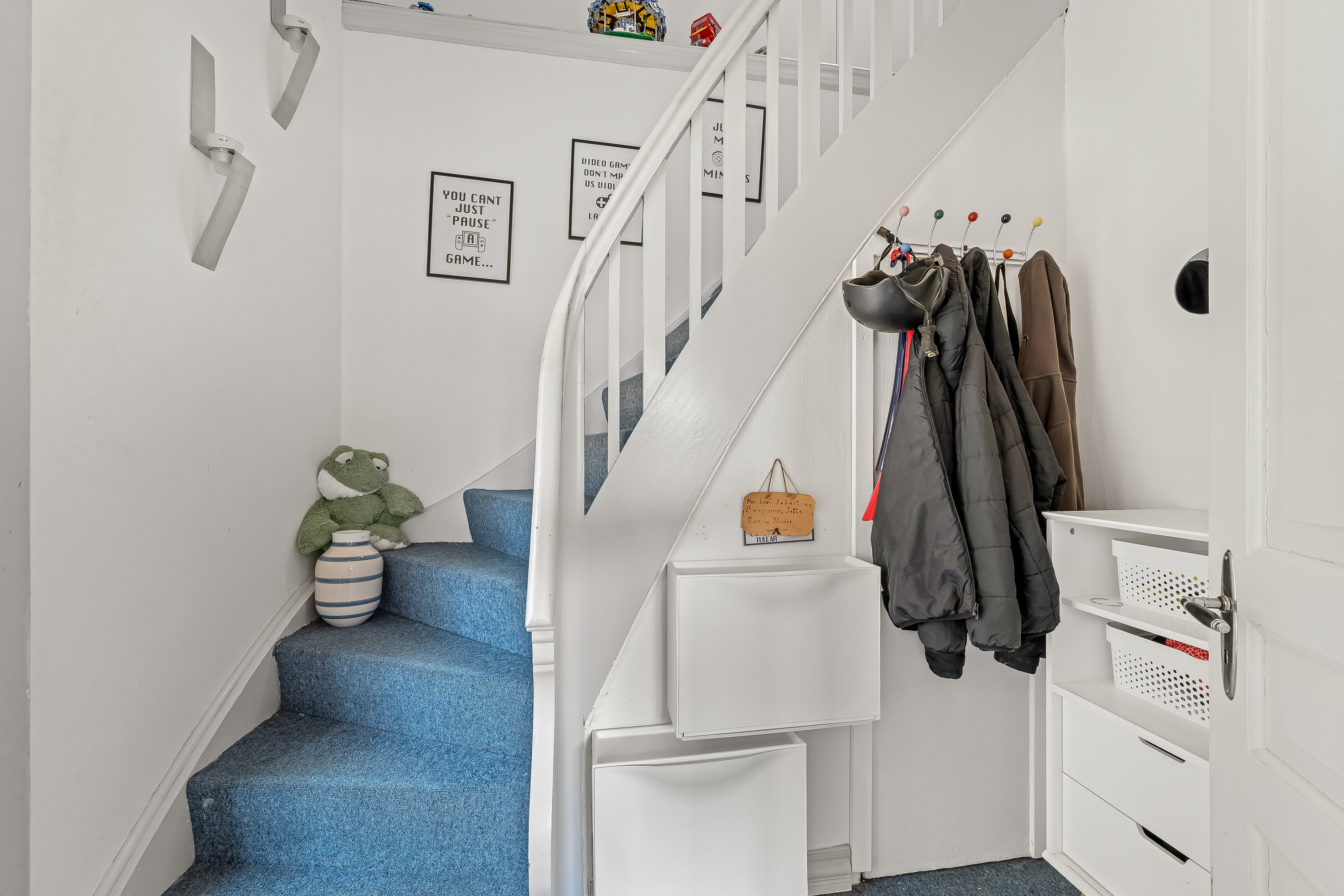 Fremhævet trappe billede i fuldskærmstilstand. Billede af Østergade 51, 6900 Skjern