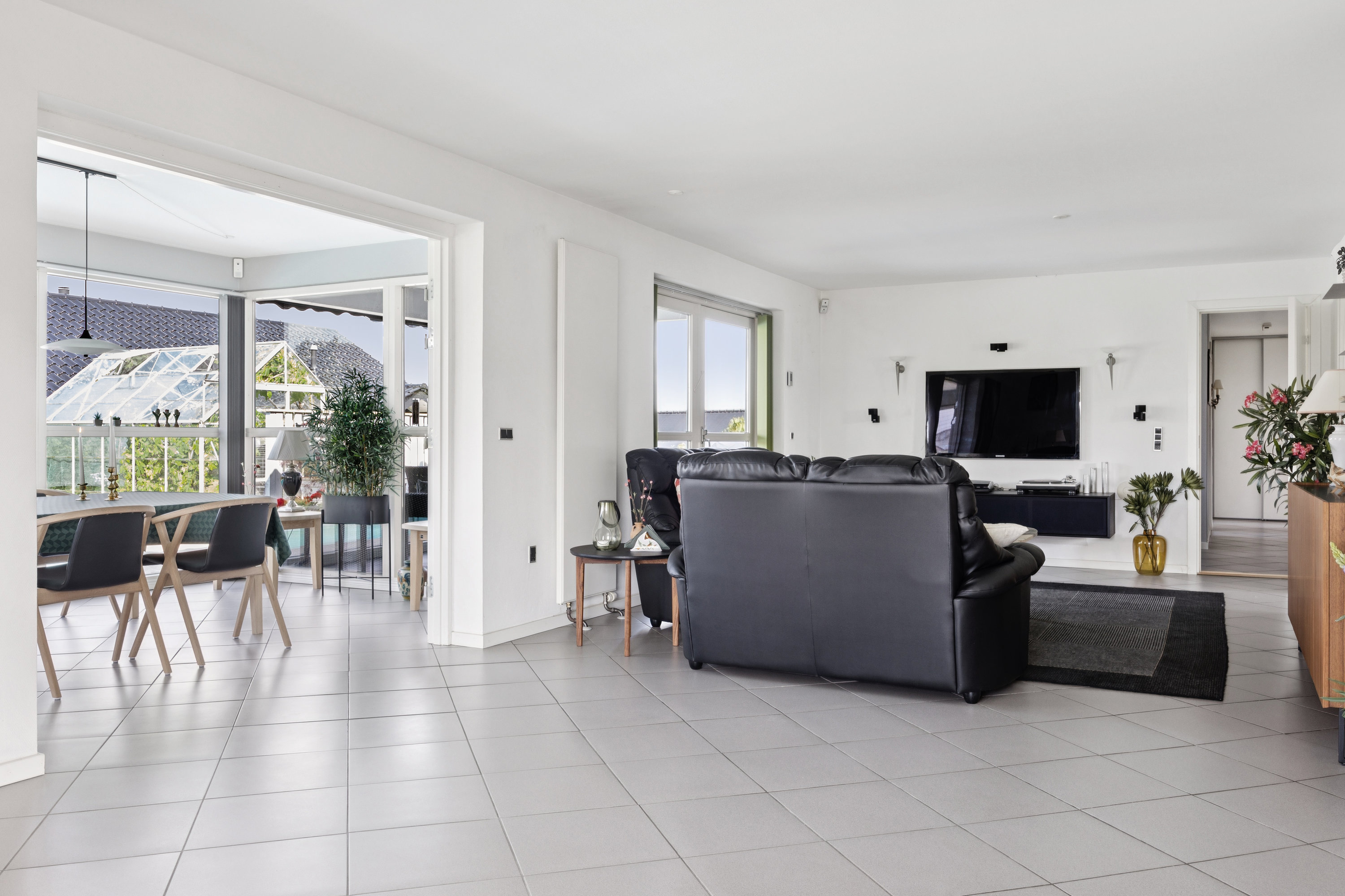 Fremhævet stue billede i fuldskærmstilstand. Billede af Rusgårds Bakke 44, Vigersted, 4100 Ringsted