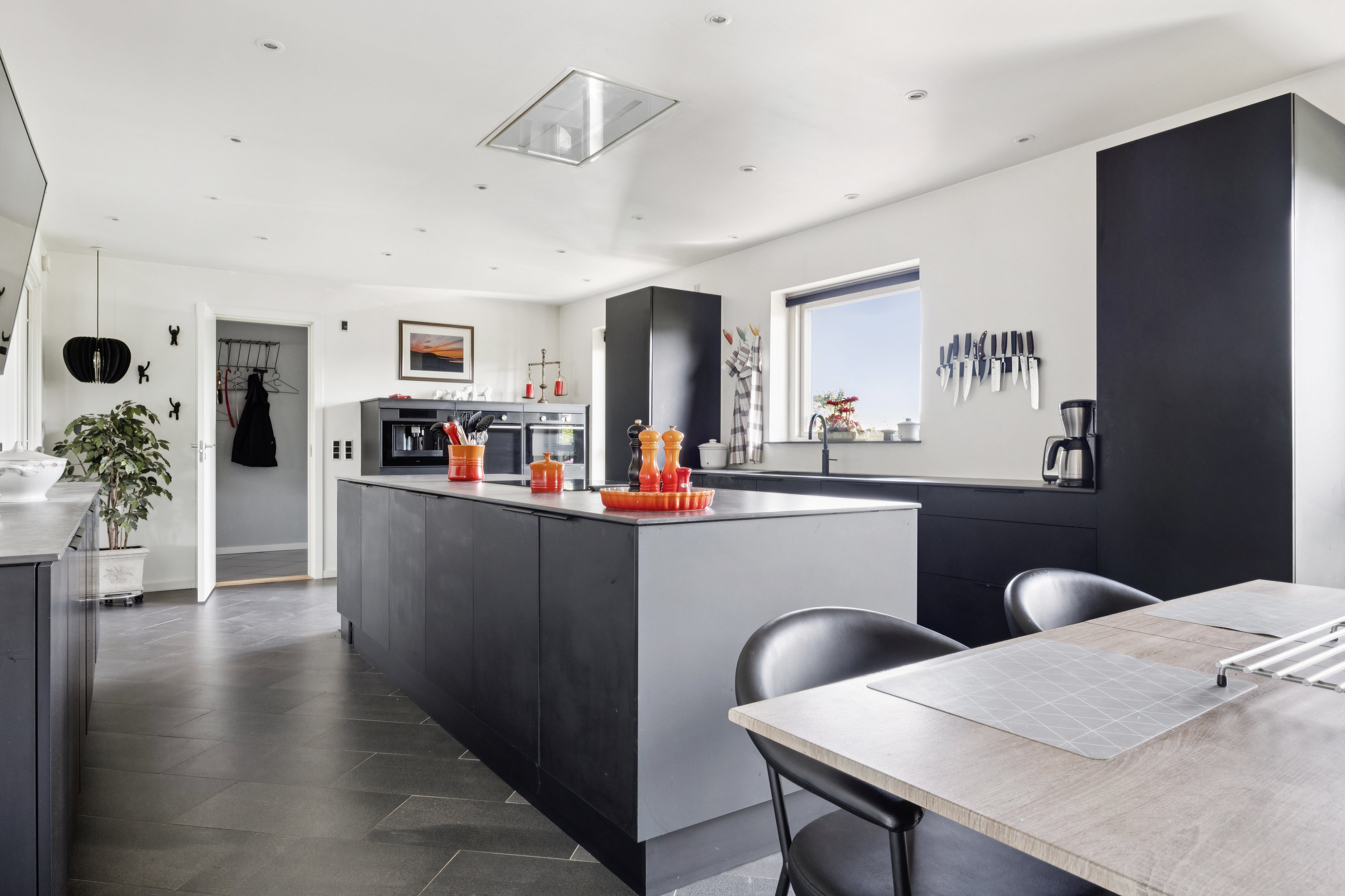 Fremhævet alrum billede i fuldskærmstilstand. Billede af Rusgårds Bakke 44, Vigersted, 4100 Ringsted