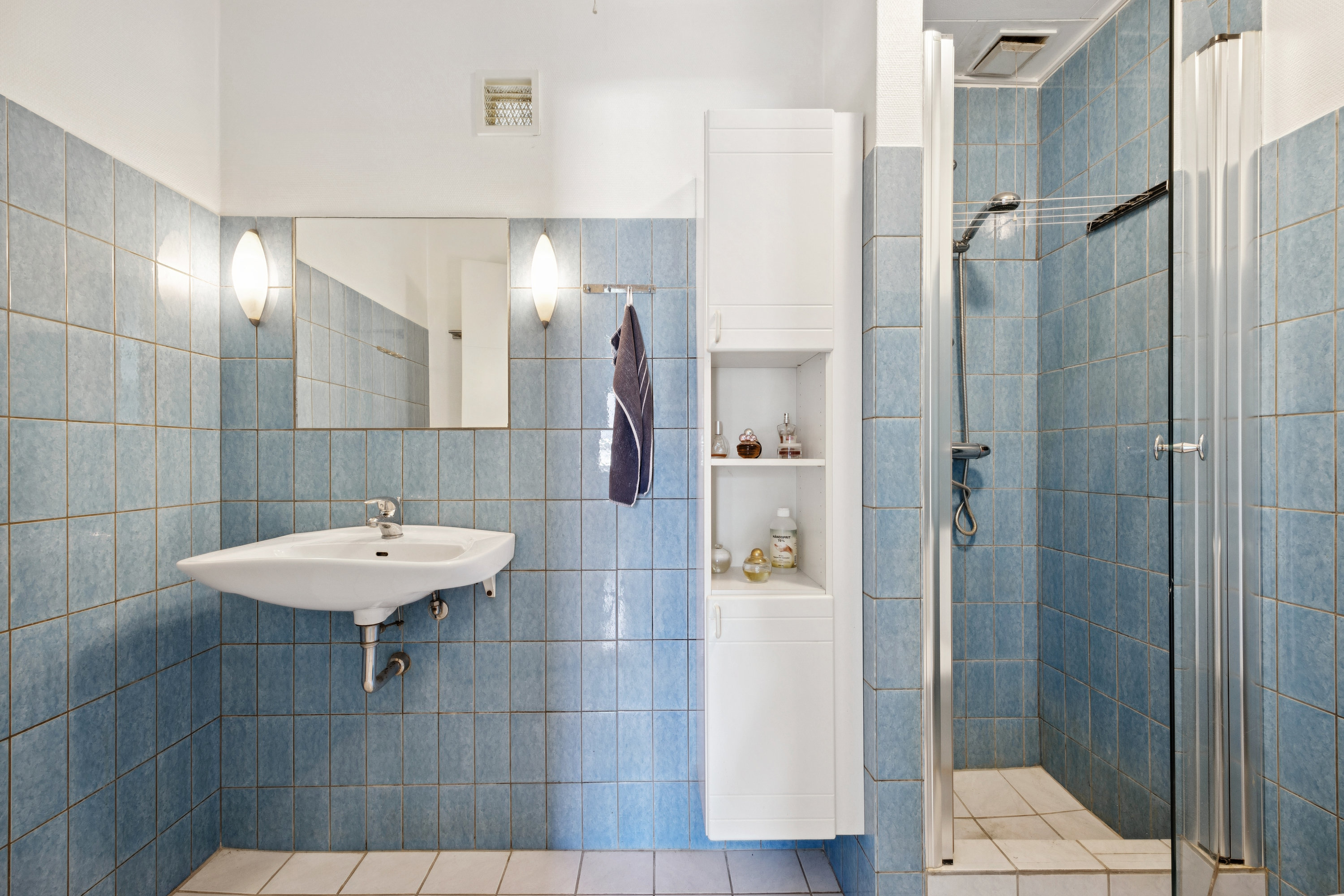 Fremhævet badeværelse billede i fuldskærmstilstand. Billede af Rusgårds Bakke 44, Vigersted, 4100 Ringsted