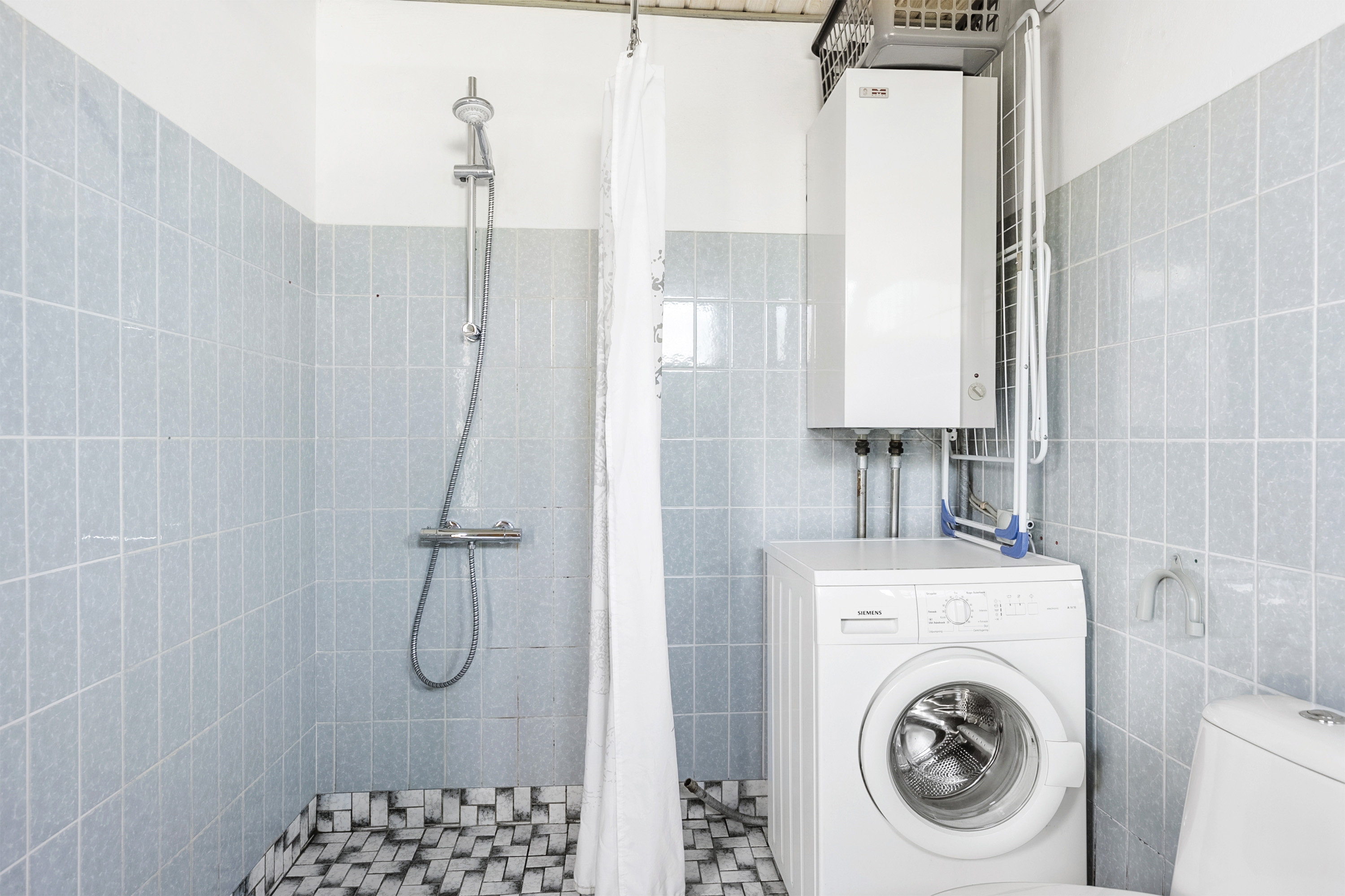 Fremhævet badeværelse billede i fuldskærmstilstand. Billede af Vestermarksvej 1A, Kliplev, 6200 Aabenraa