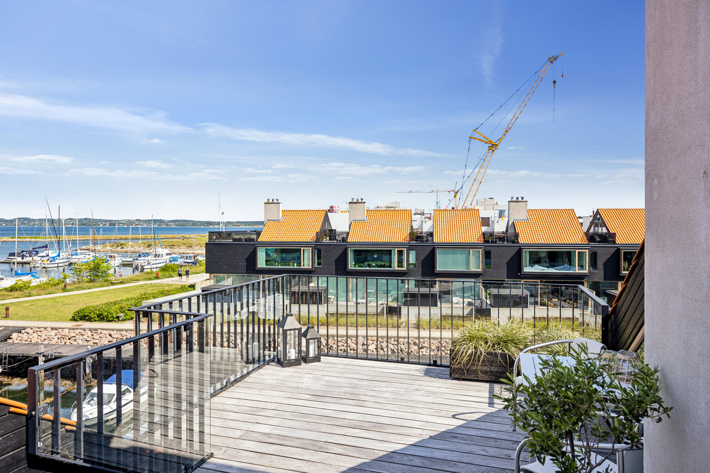 Fremhævet udsigt billede i fuldskærmstilstand. Billede af Havnevej 8E, 1., 8400 Ebeltoft