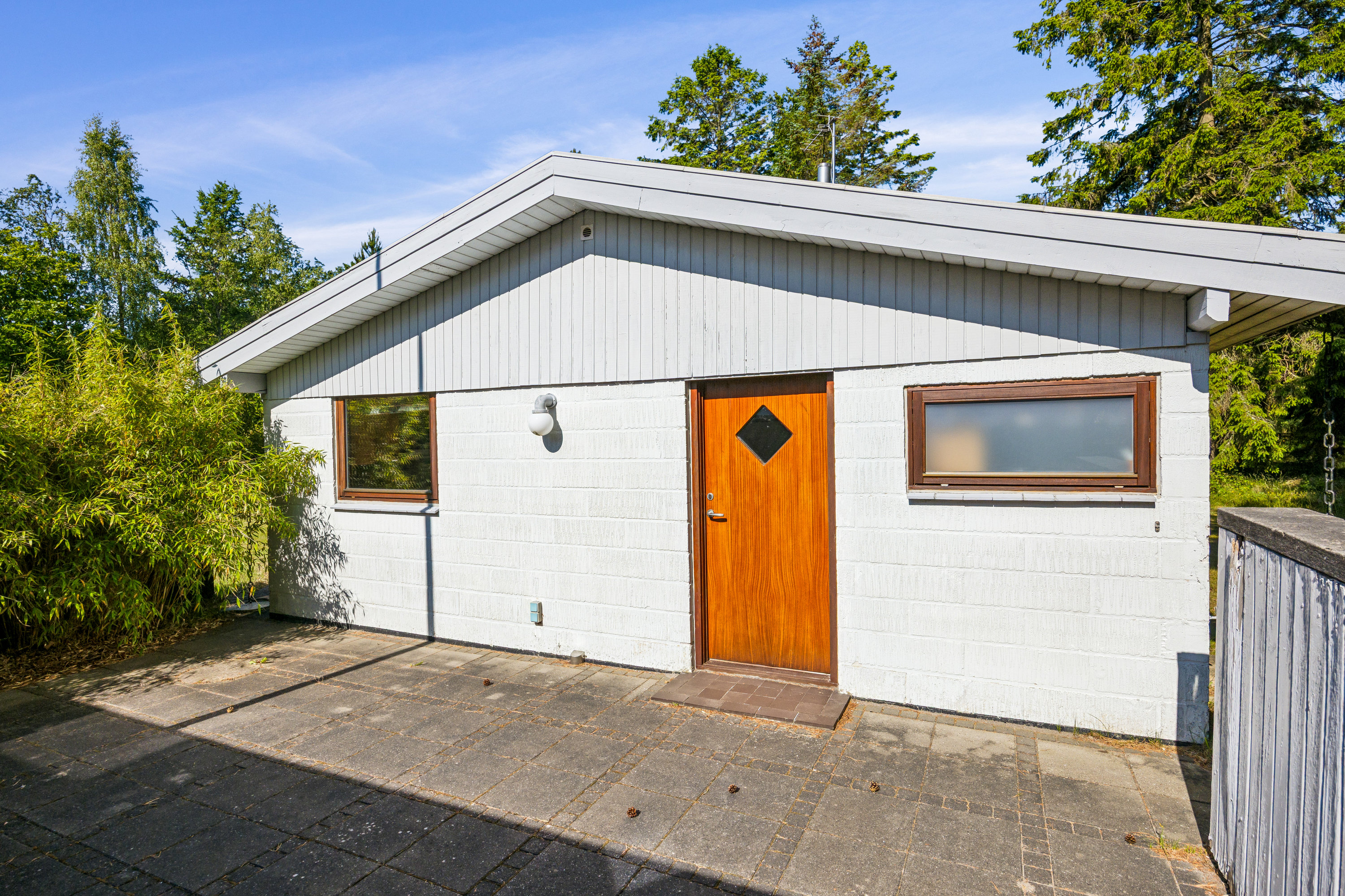 Fremhævet ejendom 1 billede i fuldskærmstilstand. Billede af Skovvej 9, 9370 Hals