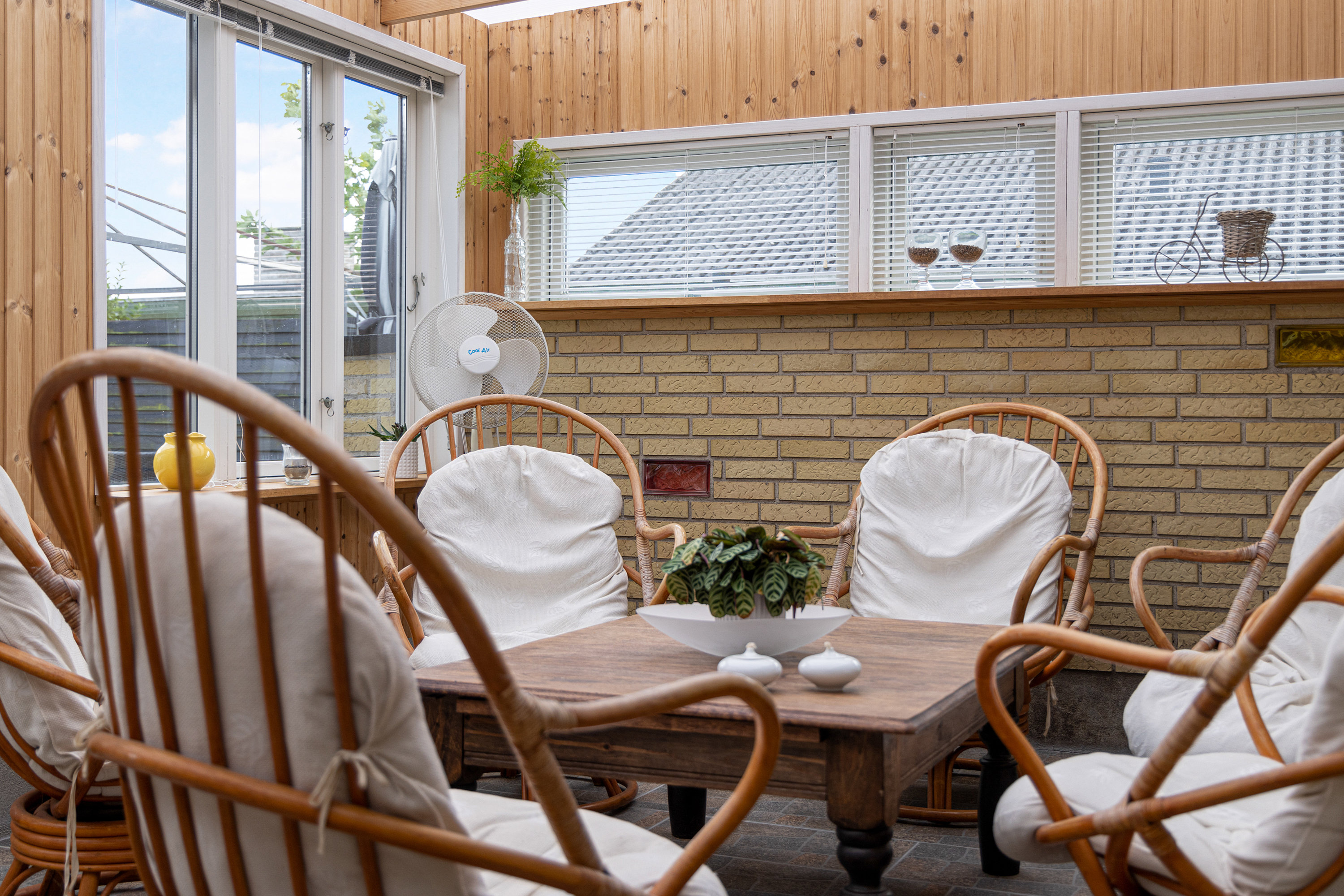 Fremhævet udestue billede i fuldskærmstilstand. Billede af Kirkevej 140, Tolnekirkeby, 9870 Sindal