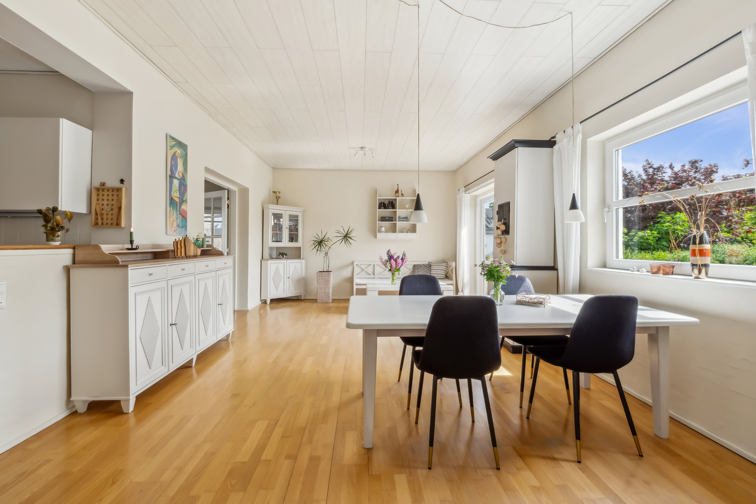 Fremhævet stue billede i fuldskærmstilstand. Billede af Refshammervej 12, 7900 Nykøbing M