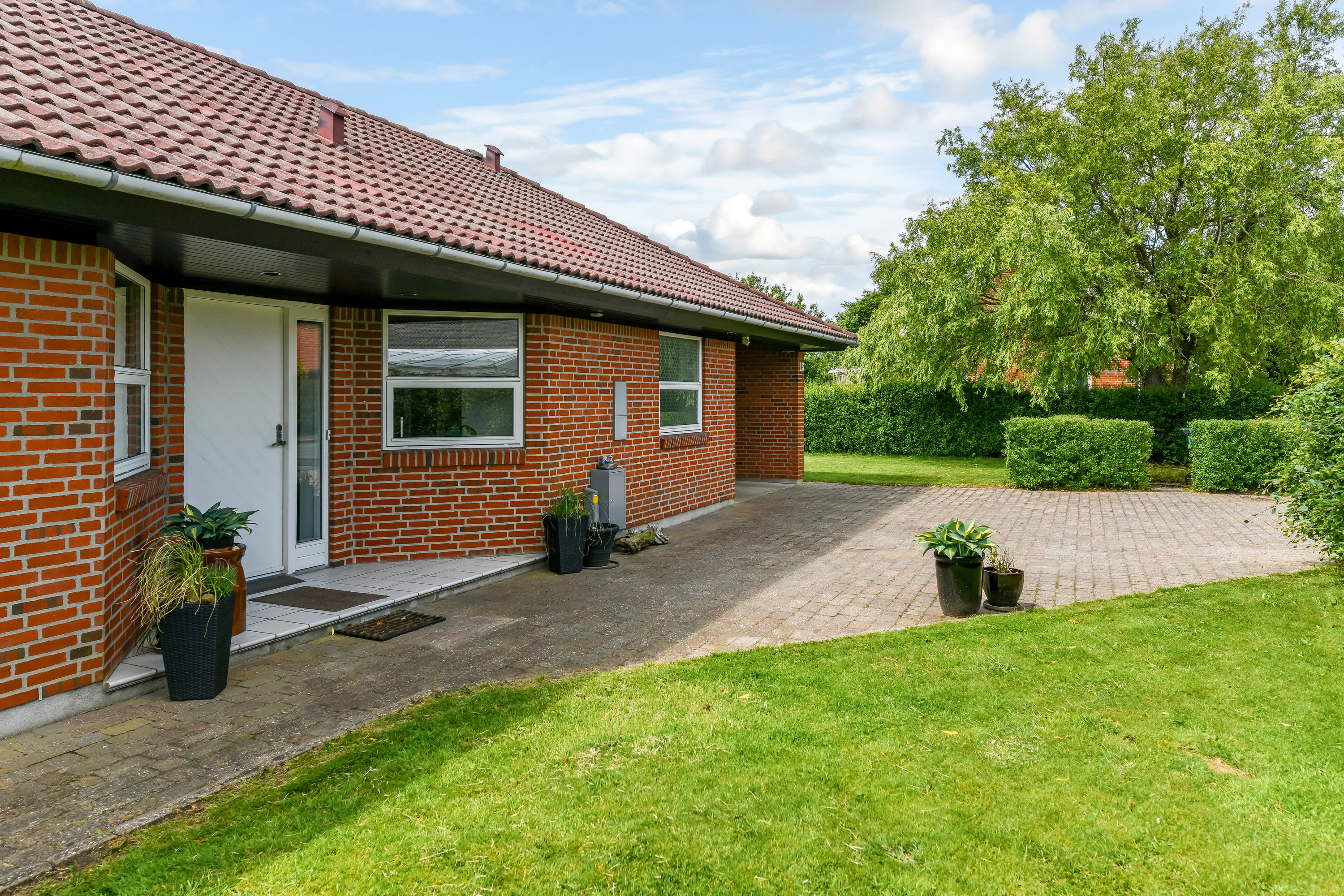 Fremhævet ejendommen billede i fuldskærmstilstand. Billede af Langlivej 15, 6852 Billum