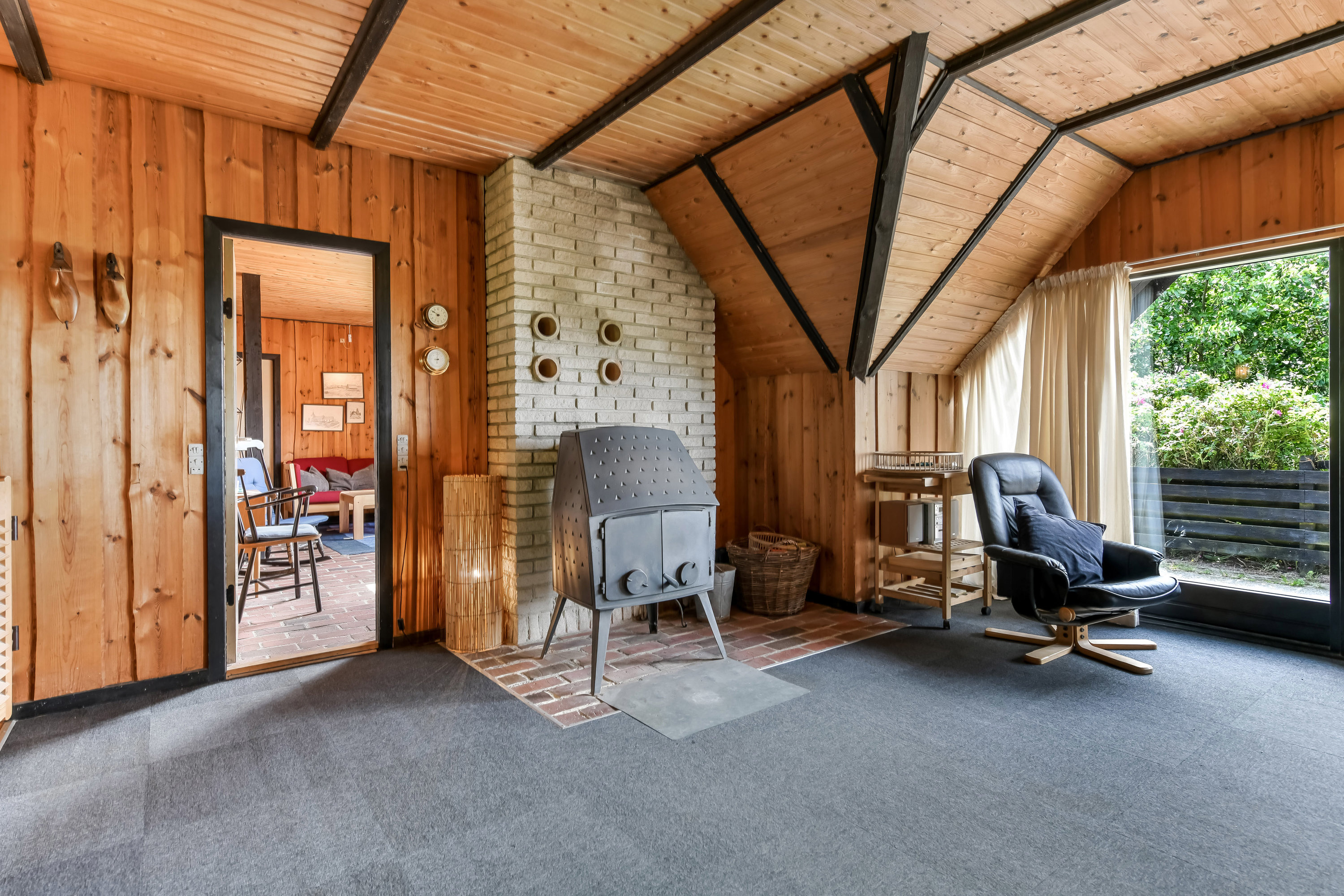 Fremhævet stue billede i fuldskærmstilstand. Billede af Grønningen 17, 6857 Blåvand