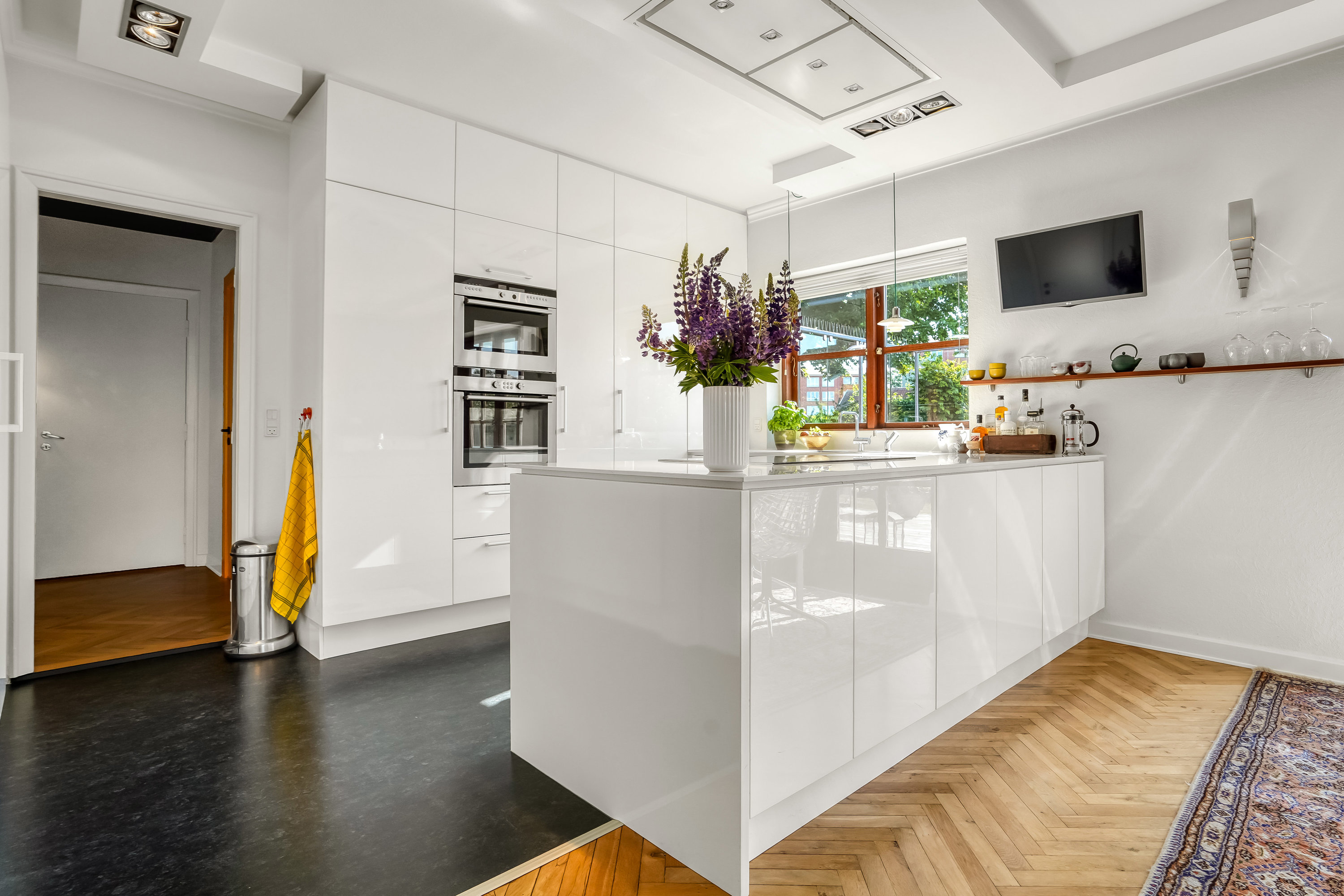 Fremhævet køkken billede i fuldskærmstilstand. Billede af Pæonvænget 17, 5000 Odense C