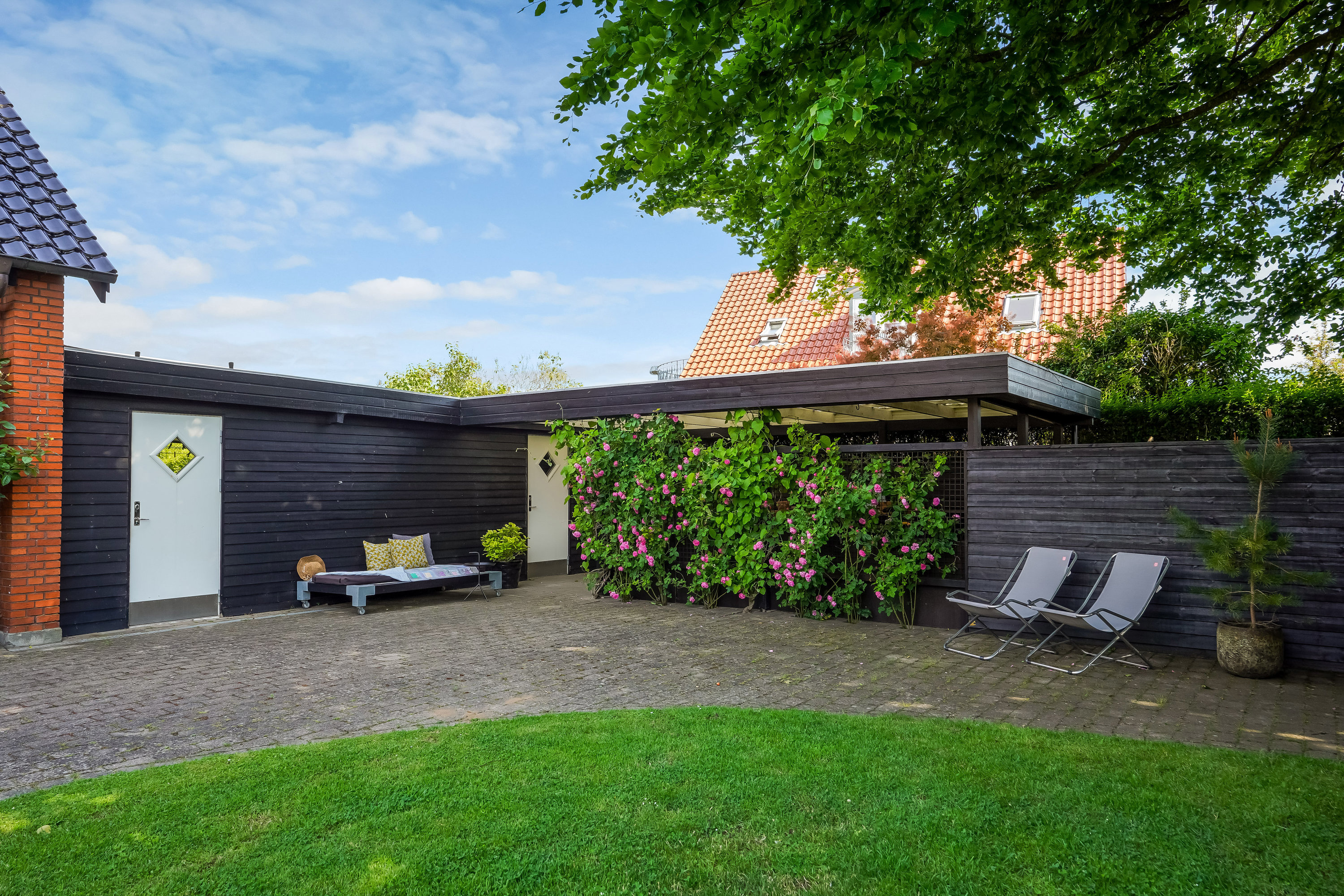 Fremhævet ejendommen billede i fuldskærmstilstand. Billede af Pæonvænget 17, 5000 Odense C