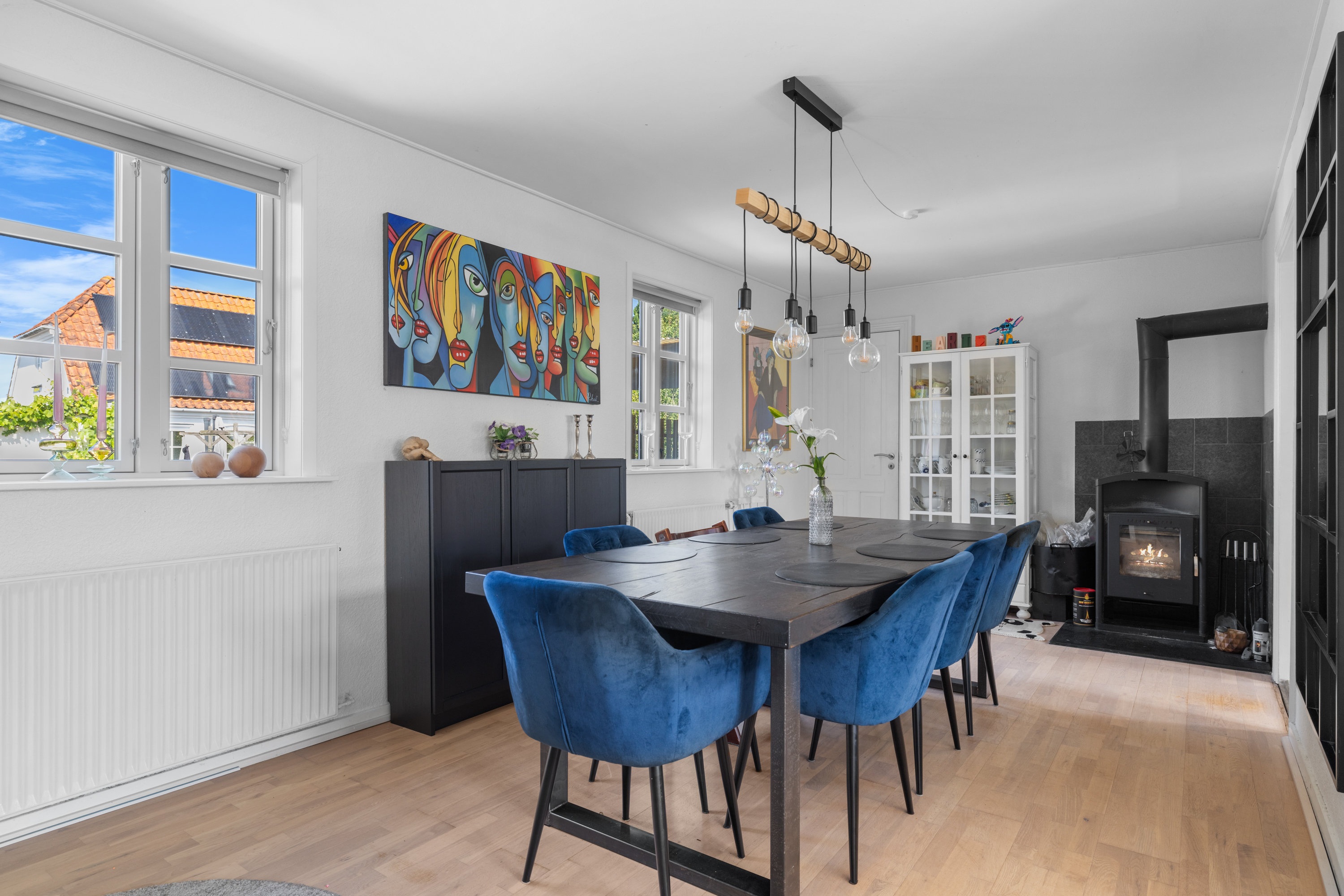 Fremhævet stue billede i fuldskærmstilstand. Billede af Sinebjergvej 6, Bjerne, 5600 Faaborg