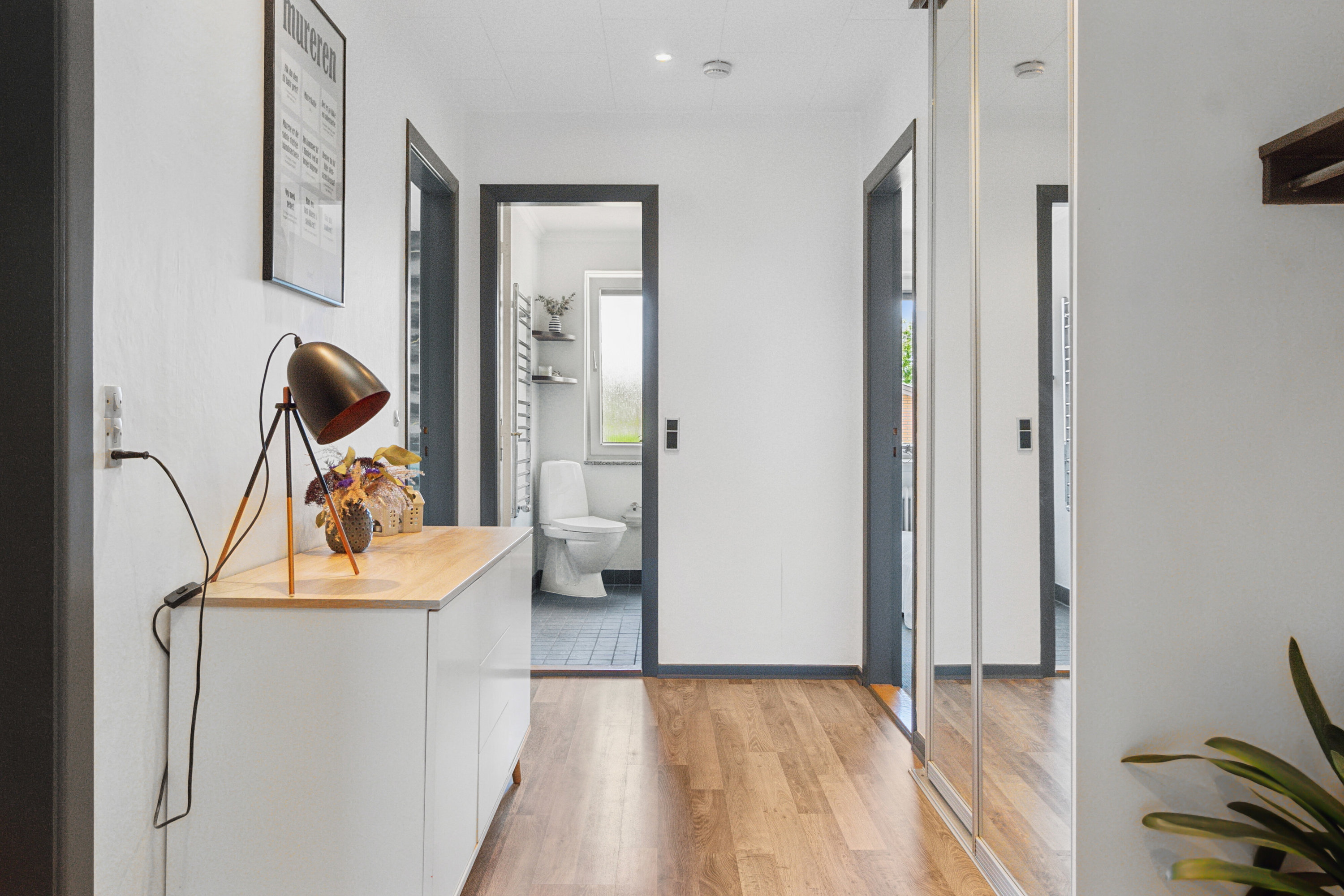 Fremhævet gang billede i fuldskærmstilstand. Billede af Niels Ebbesensvej 5, 7770 Vestervig