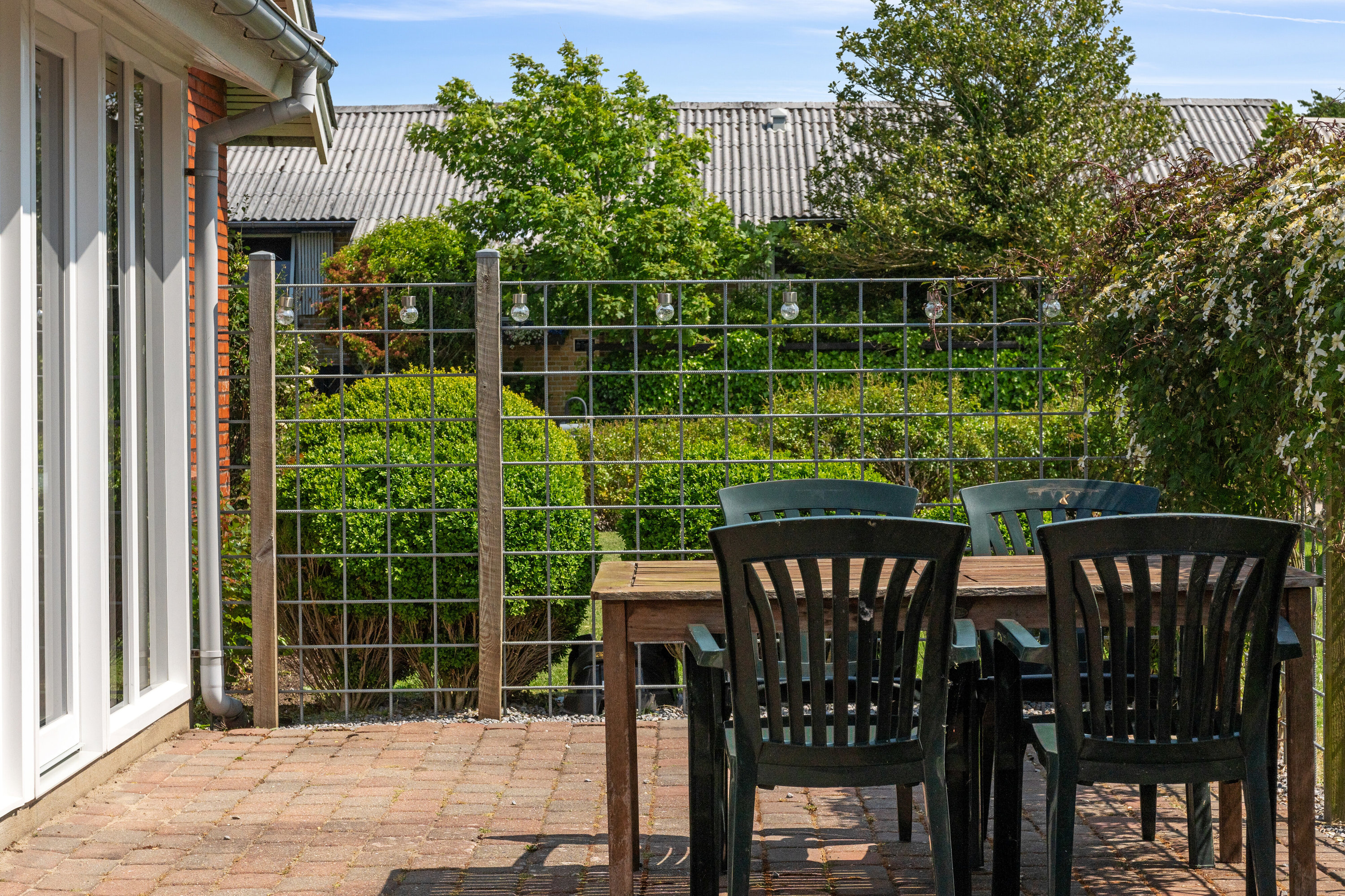 Fremhævet terrasse billede i fuldskærmstilstand. Billede af Niels Ebbesensvej 5, 7770 Vestervig