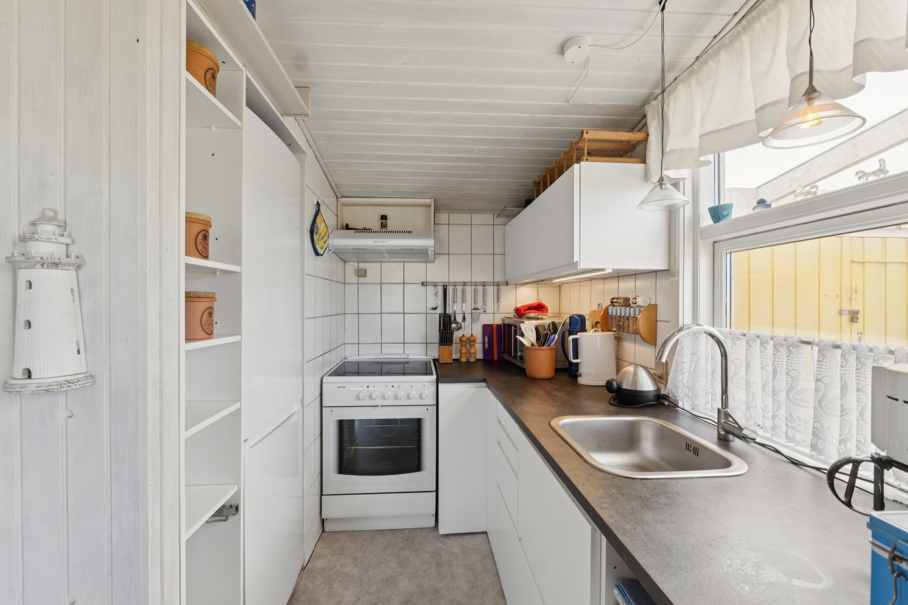 Fremhævet køkken billede i fuldskærmstilstand. Billede af Ved Stranden 25, Skal Klit, 9800 Hjørring