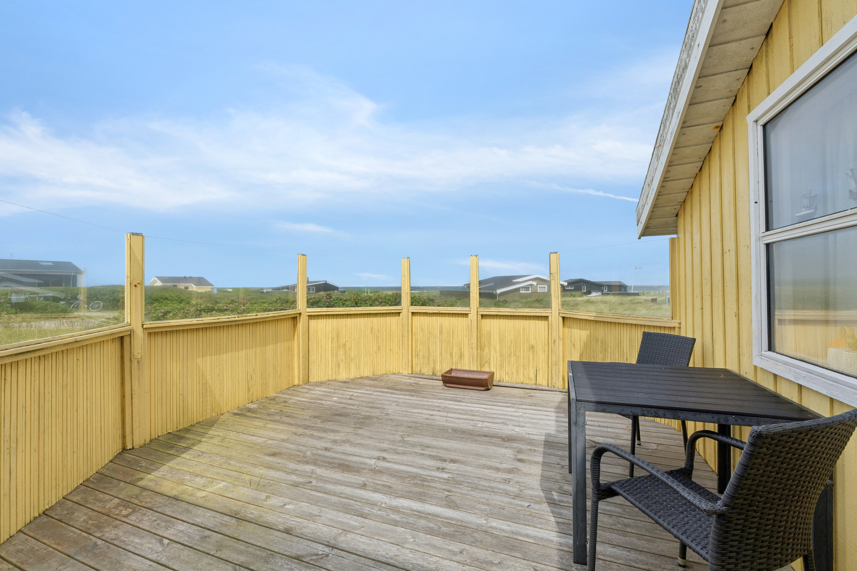 Fremhævet terrasse billede i fuldskærmstilstand. Billede af Ved Stranden 25, Skal Klit, 9800 Hjørring