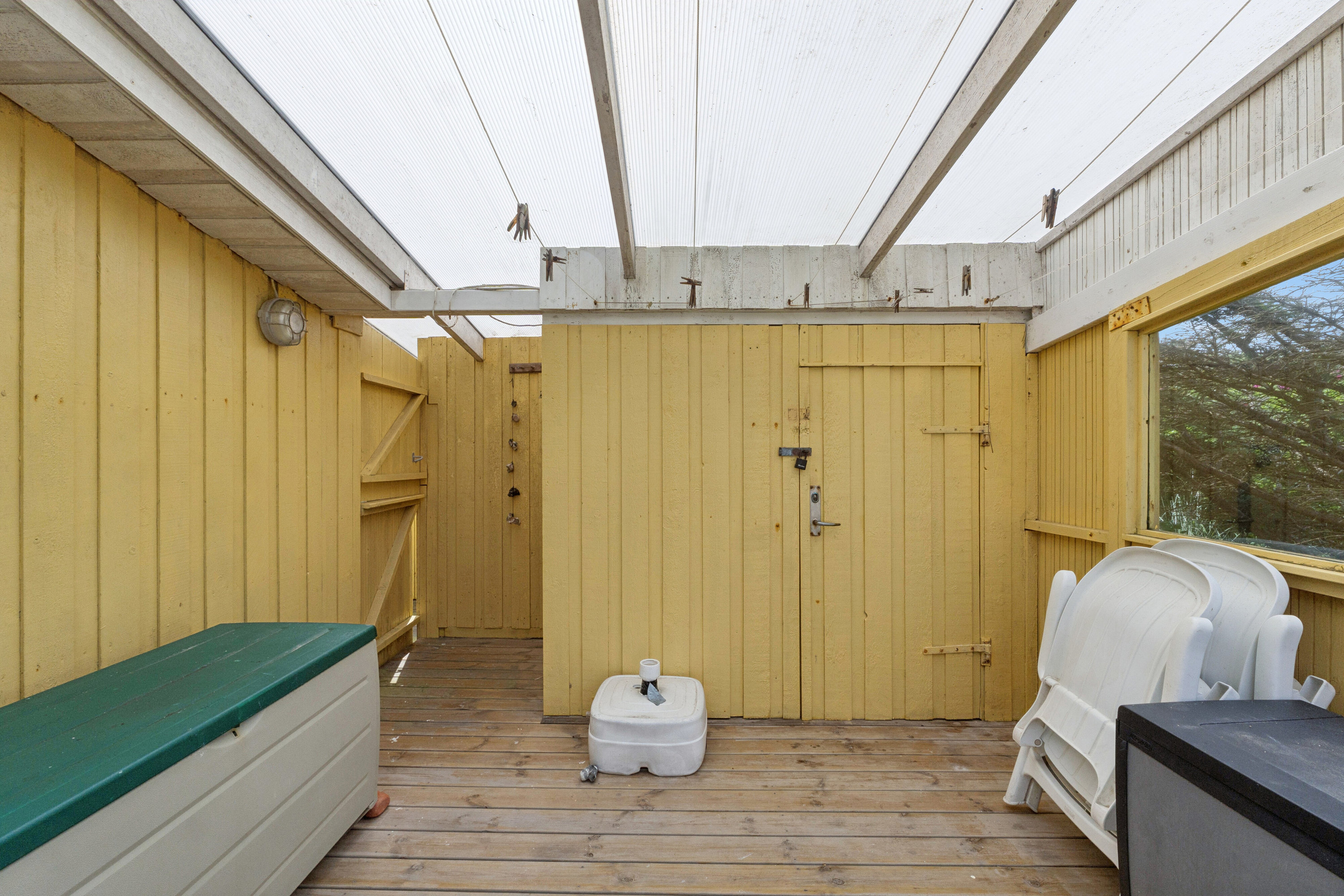 Fremhævet overdækket terrasse billede i fuldskærmstilstand. Billede af Ved Stranden 25, Skal Klit, 9800 Hjørring