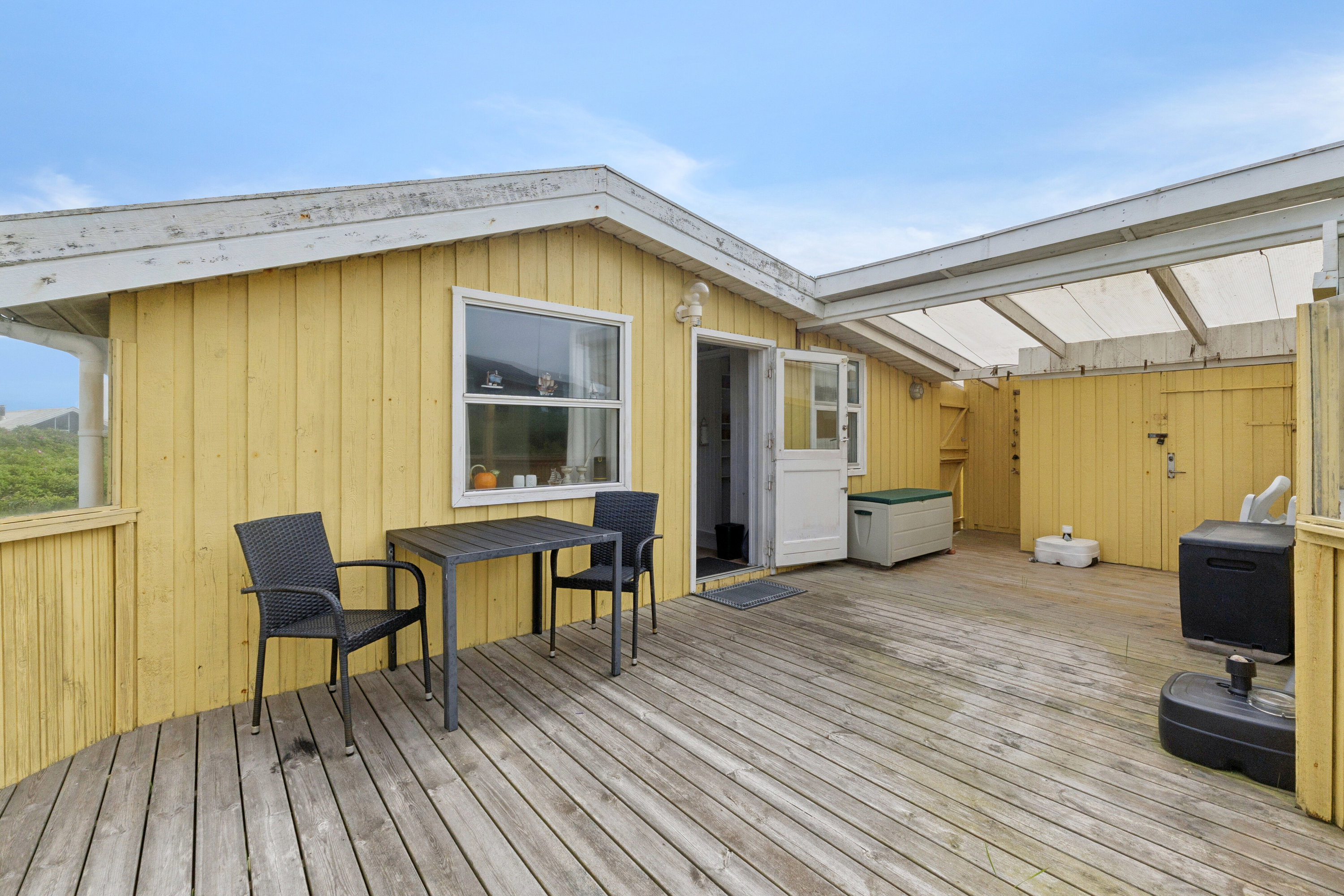 Fremhævet terrasse billede i fuldskærmstilstand. Billede af Ved Stranden 25, Skal Klit, 9800 Hjørring