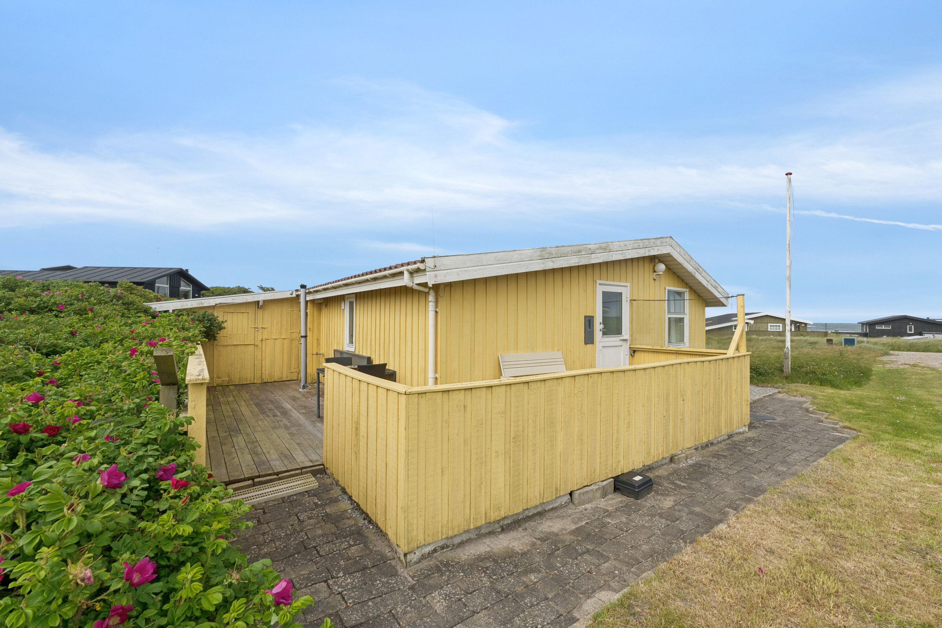 Fremhævet udendørs billede i fuldskærmstilstand. Billede af Ved Stranden 25, Skal Klit, 9800 Hjørring