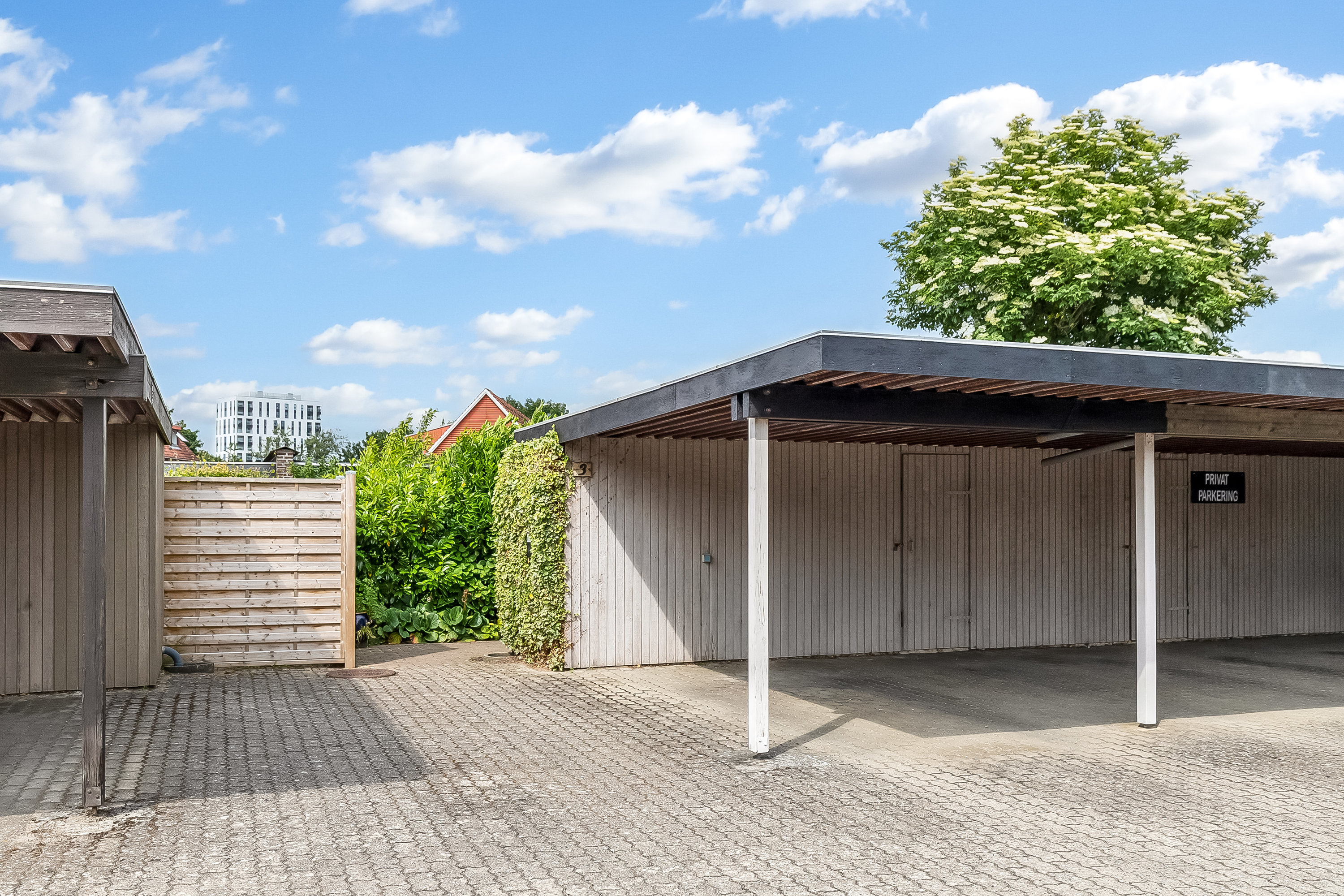 Fremhævet carport billede i fuldskærmstilstand. Billede af Snerleparken 3, 6000 Kolding