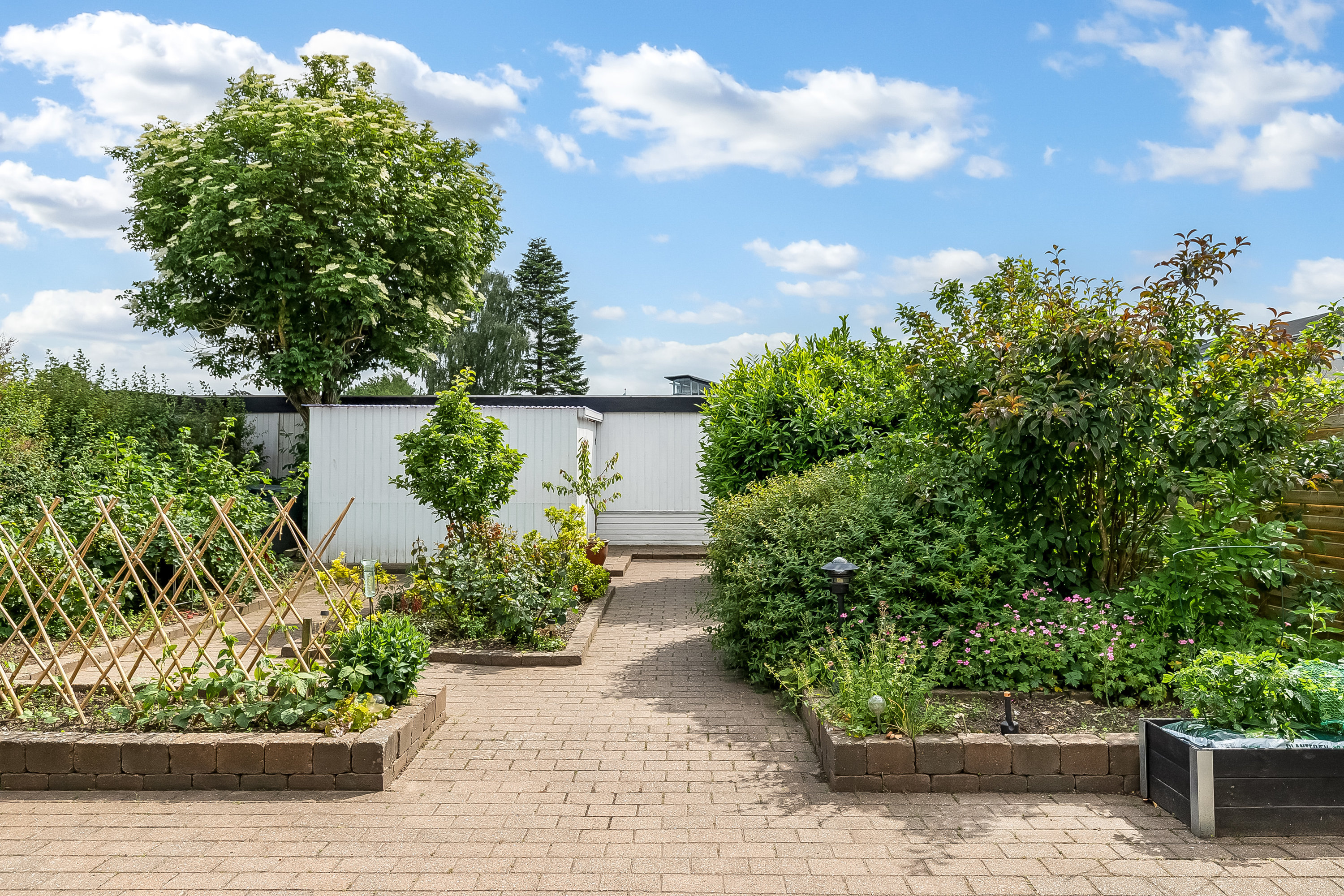 Fremhævet have billede i fuldskærmstilstand. Billede af Snerleparken 3, 6000 Kolding