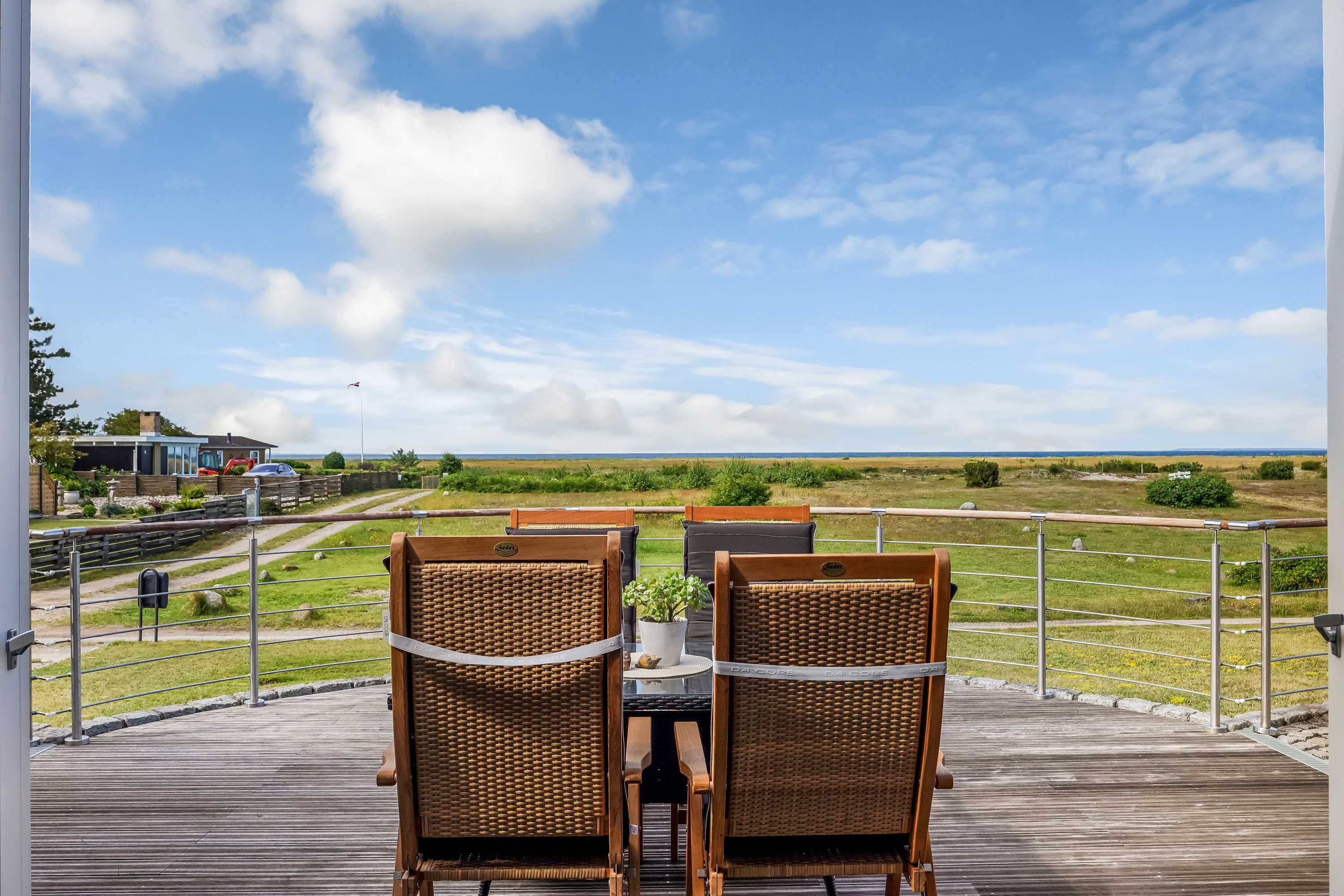 Fremhævet terrasse billede i fuldskærmstilstand. Billede af Helnæsvej 10, Brydegaard, 5683 Haarby