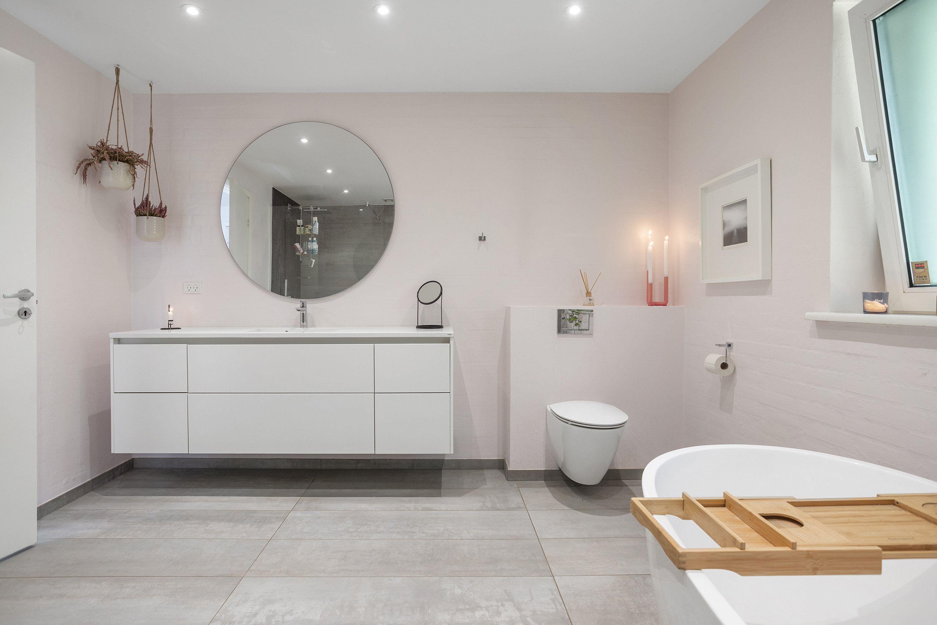 Fremhævet badeværelse billede i fuldskærmstilstand. Billede af Sandenvej 1, Lyngså, 9300 Sæby