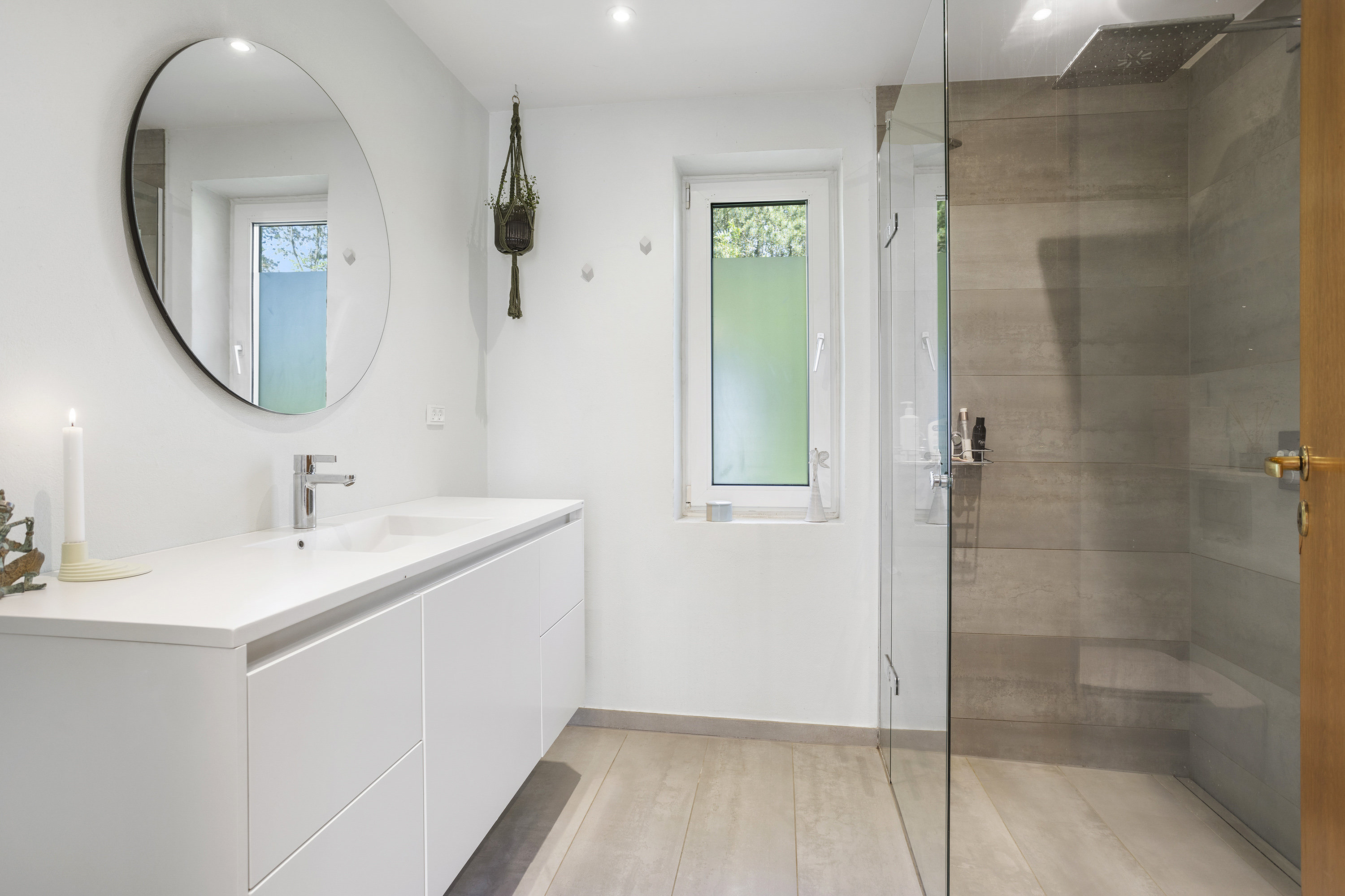 Fremhævet badeværelse billede i fuldskærmstilstand. Billede af Sandenvej 1, Lyngså, 9300 Sæby