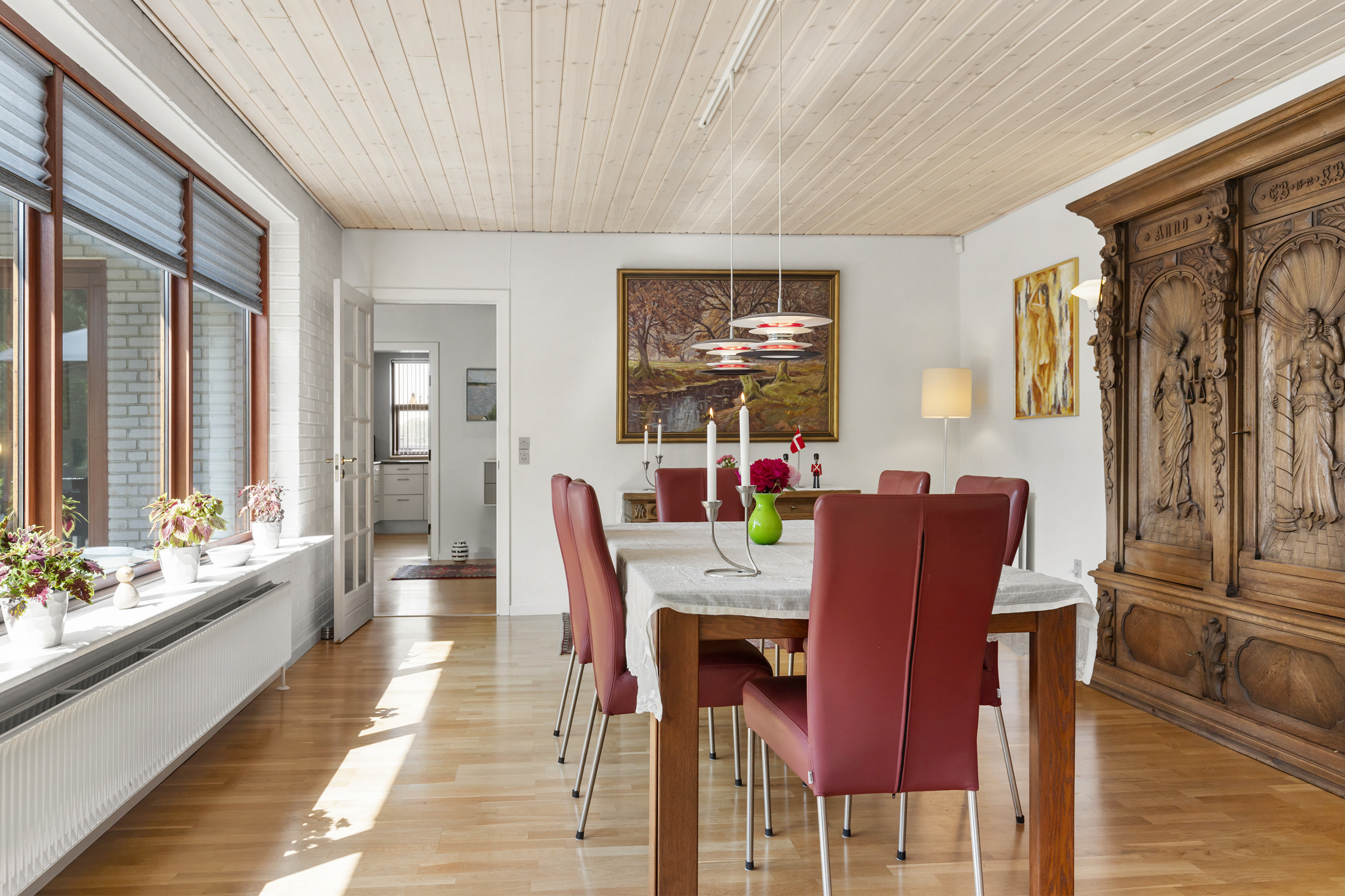 Fremhævet spisestue billede i fuldskærmstilstand. Billede af Dr. Margrethes Vej 27, 9600 Aars