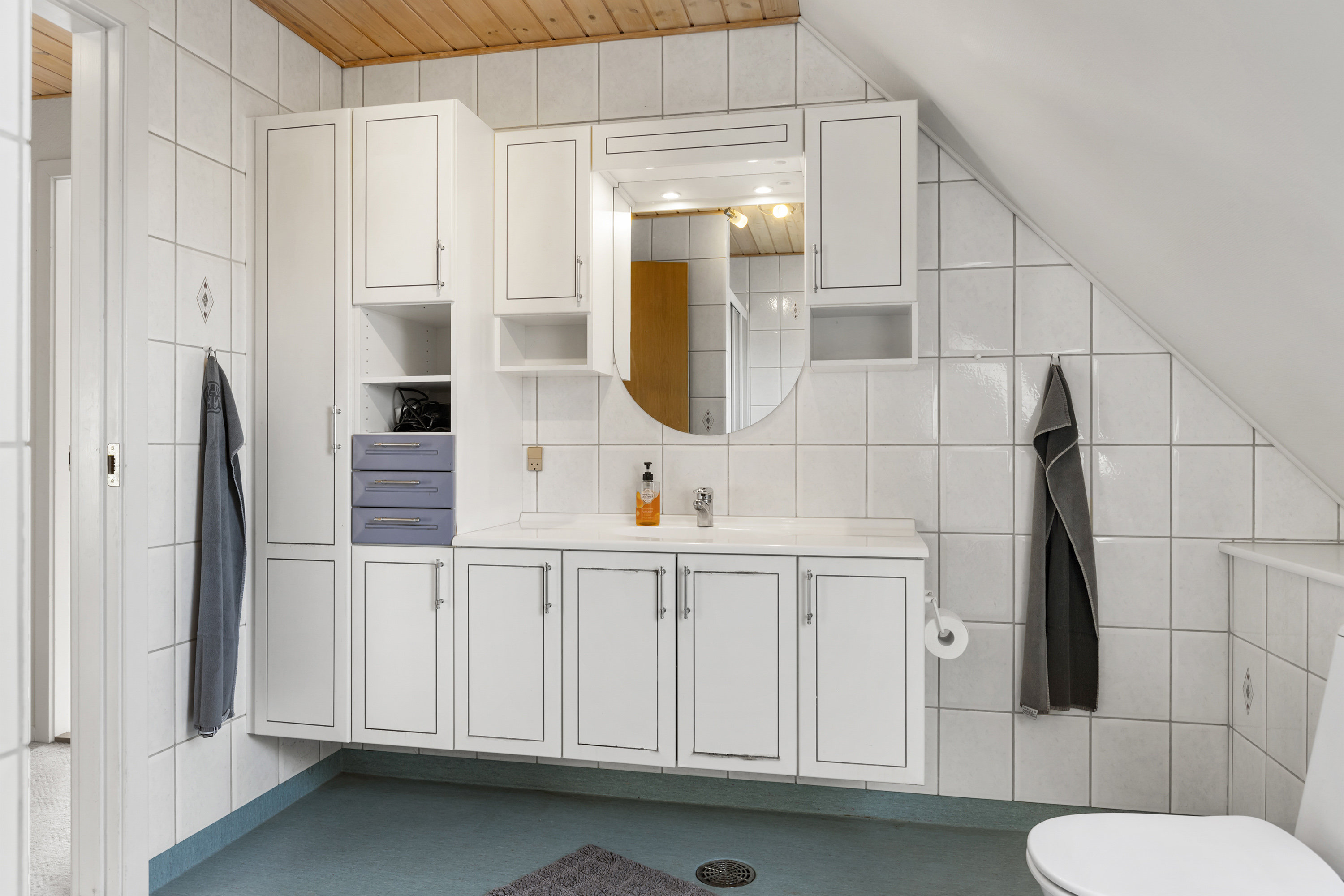 Fremhævet badeværelse billede i fuldskærmstilstand. Billede af Dr. Margrethes Vej 27, 9600 Aars