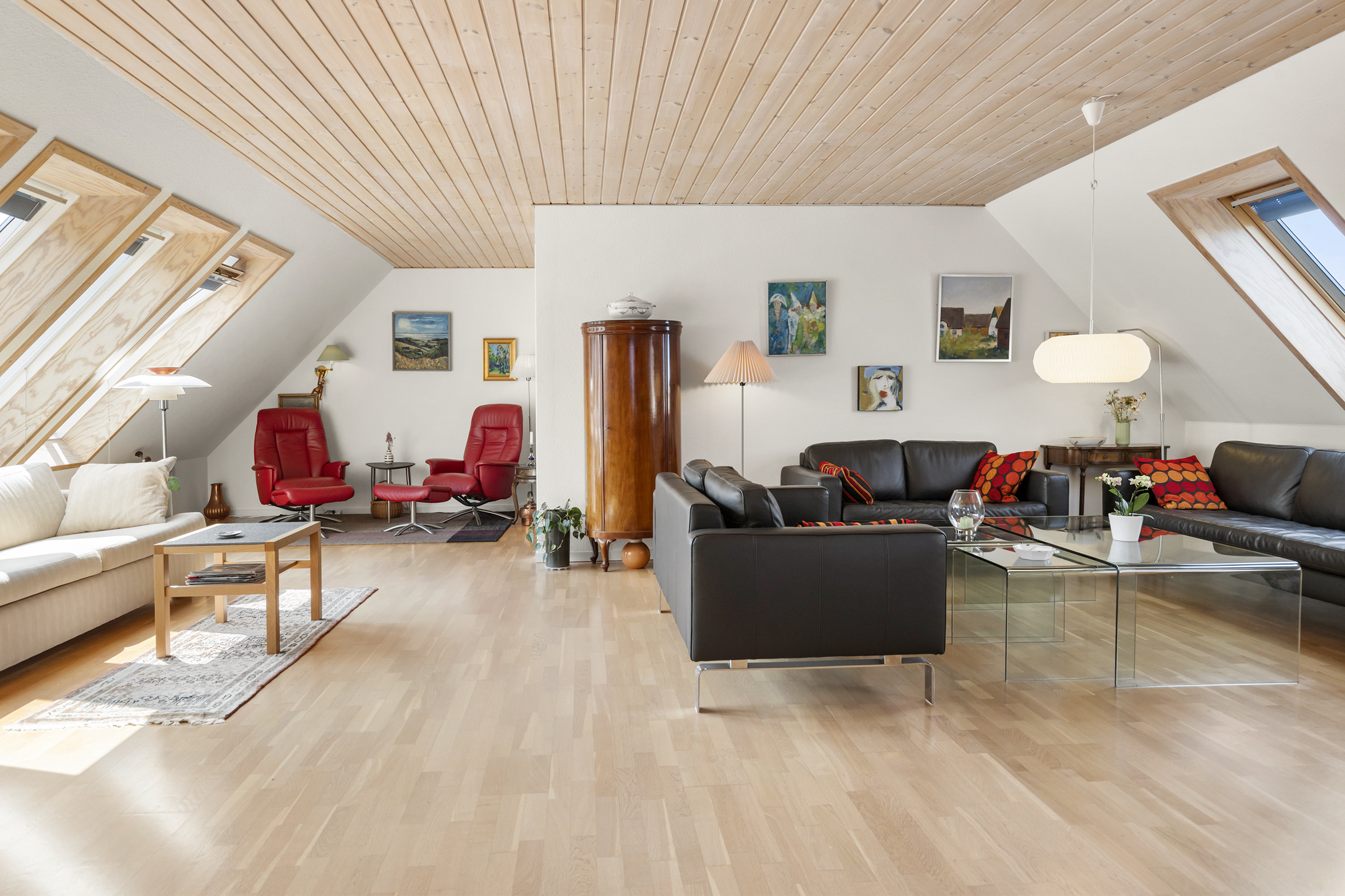 Fremhævet stue billede i fuldskærmstilstand. Billede af Dr. Margrethes Vej 27, 9600 Aars